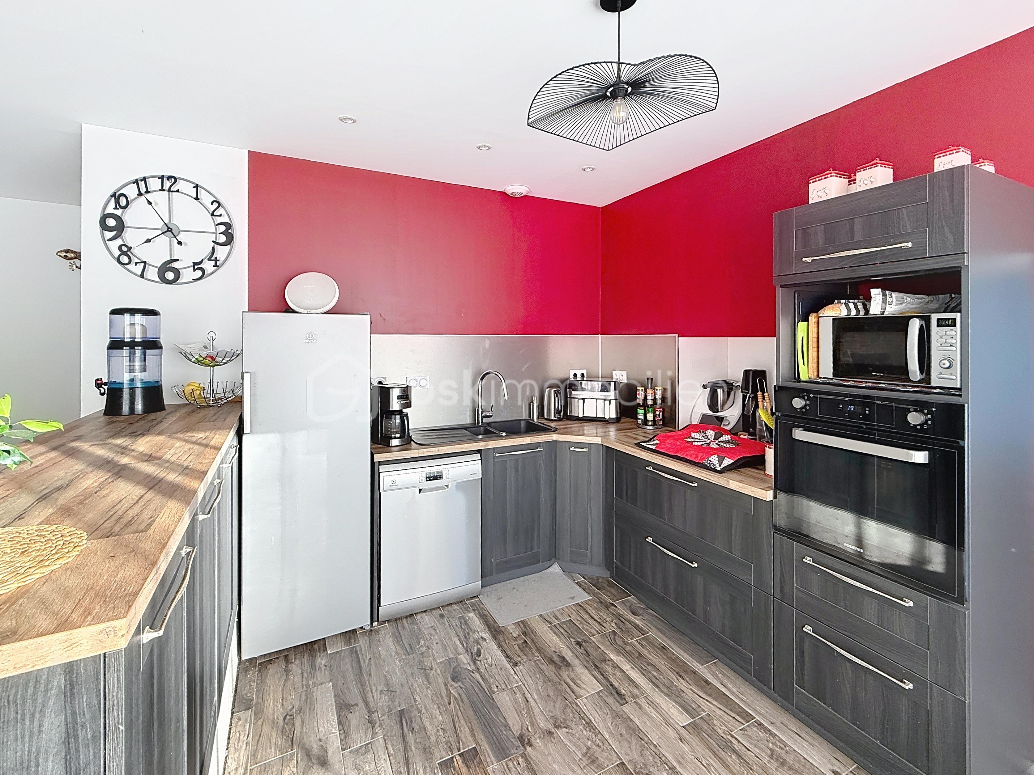 Demeure de 295 m² - cogles_00003.jpg