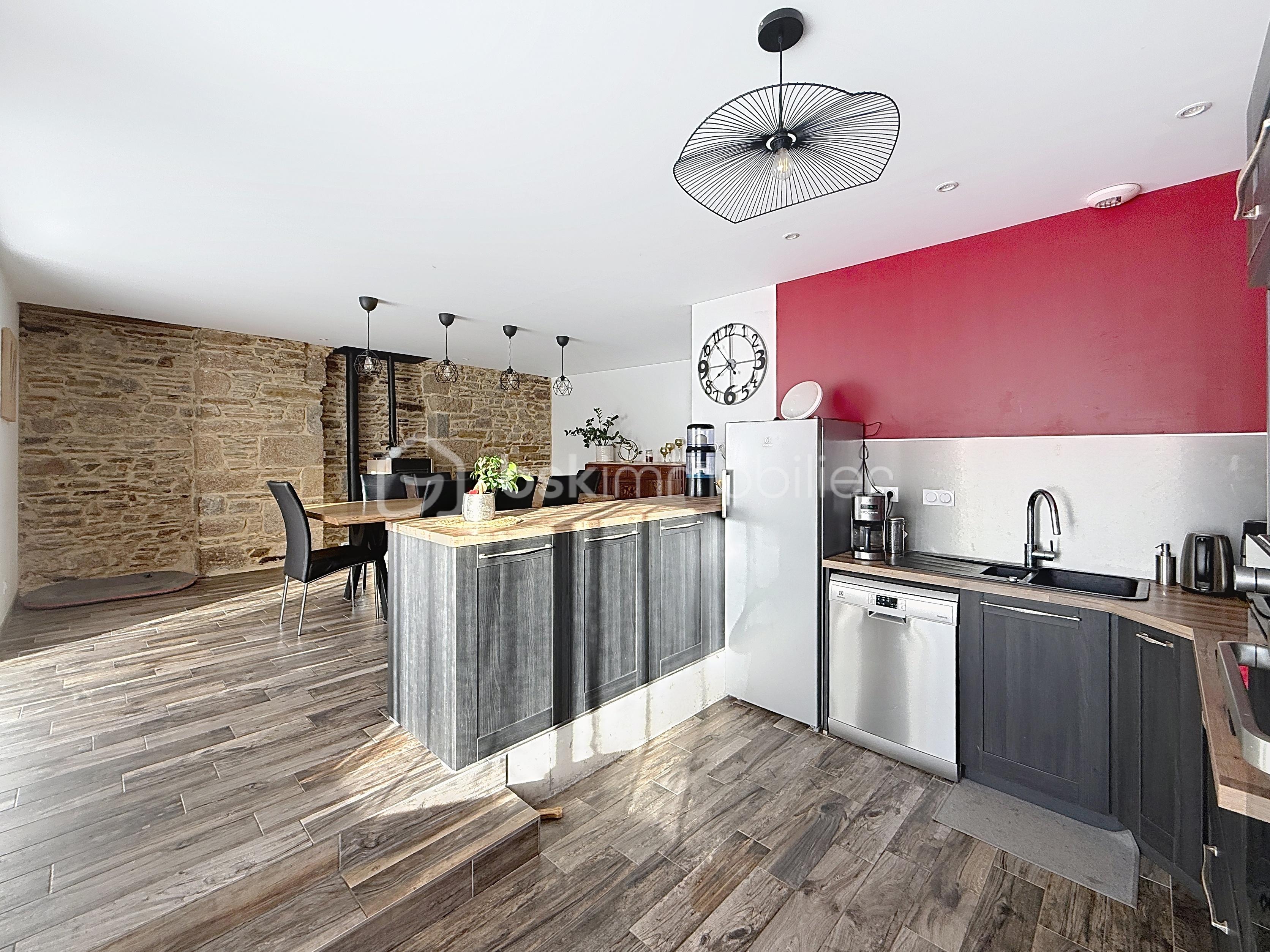 Demeure de 295 m² - cogles_00002.jpg