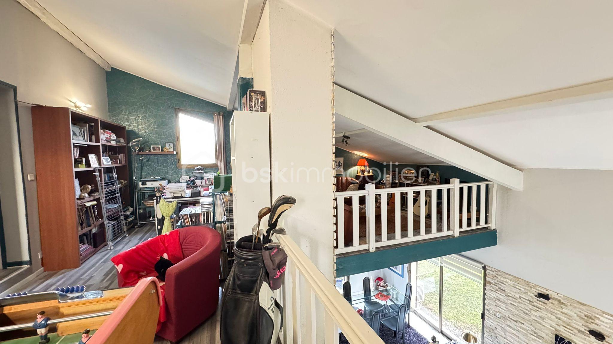 Maison d architecte de 192 m² - WhatsApp Image 2025-12-13 à 15.56.20_41744664.jpg