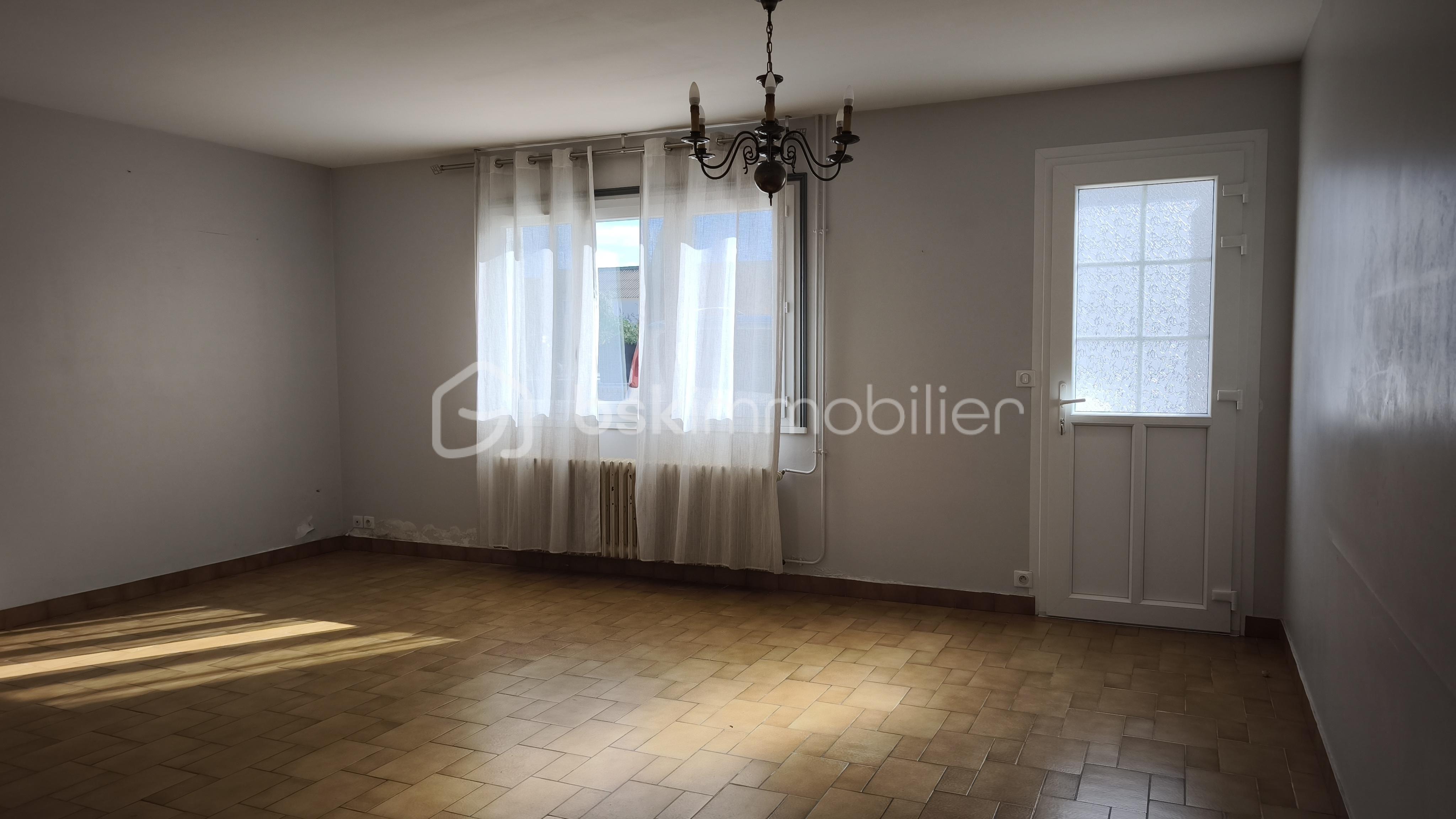 Maison traditionnelle de 111 m² - 1759733351306.jpg