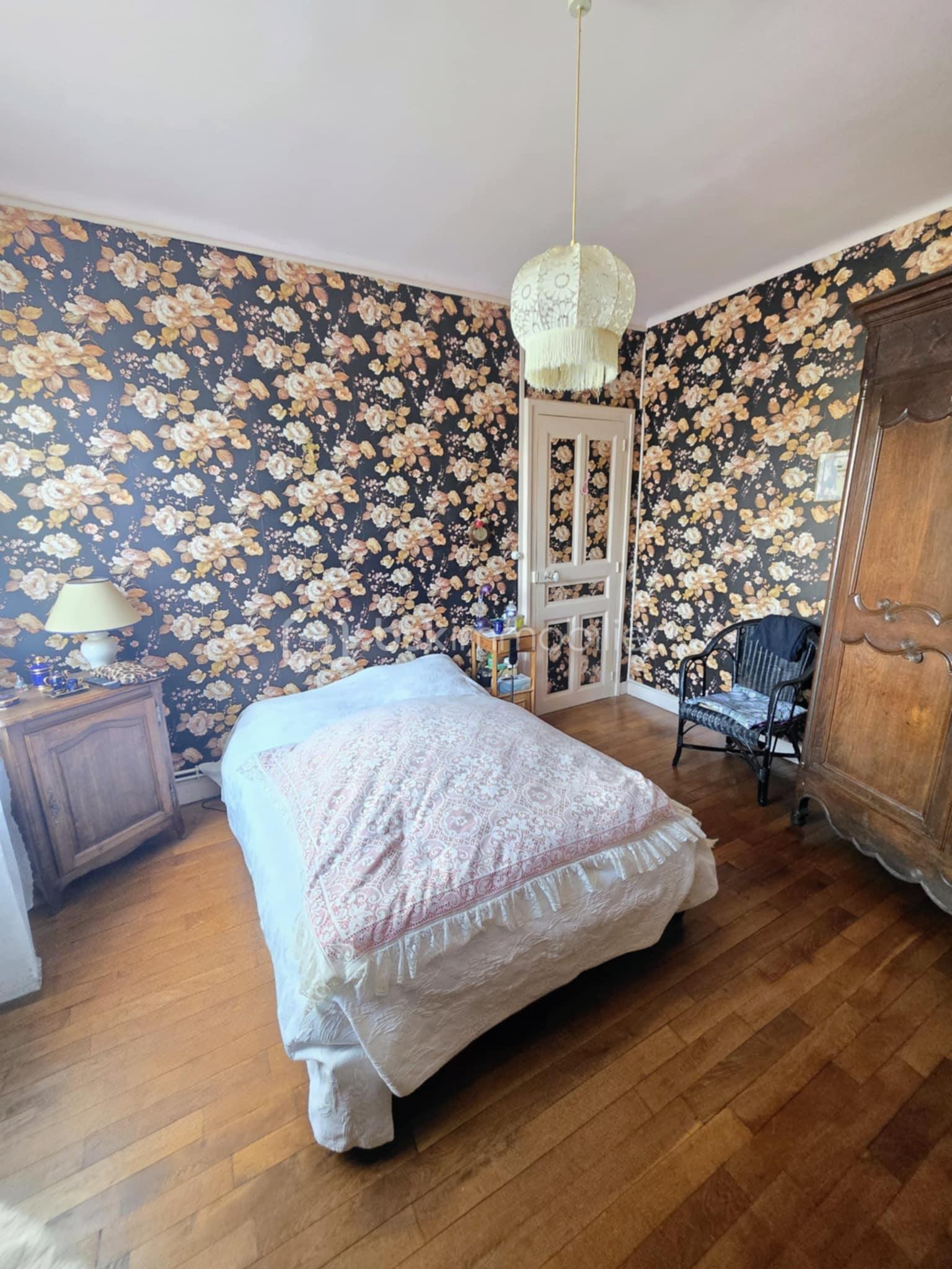 Maison de 150 m² - a05a5306-3bcc-4174-8d05-2aa876cc9810.jpg