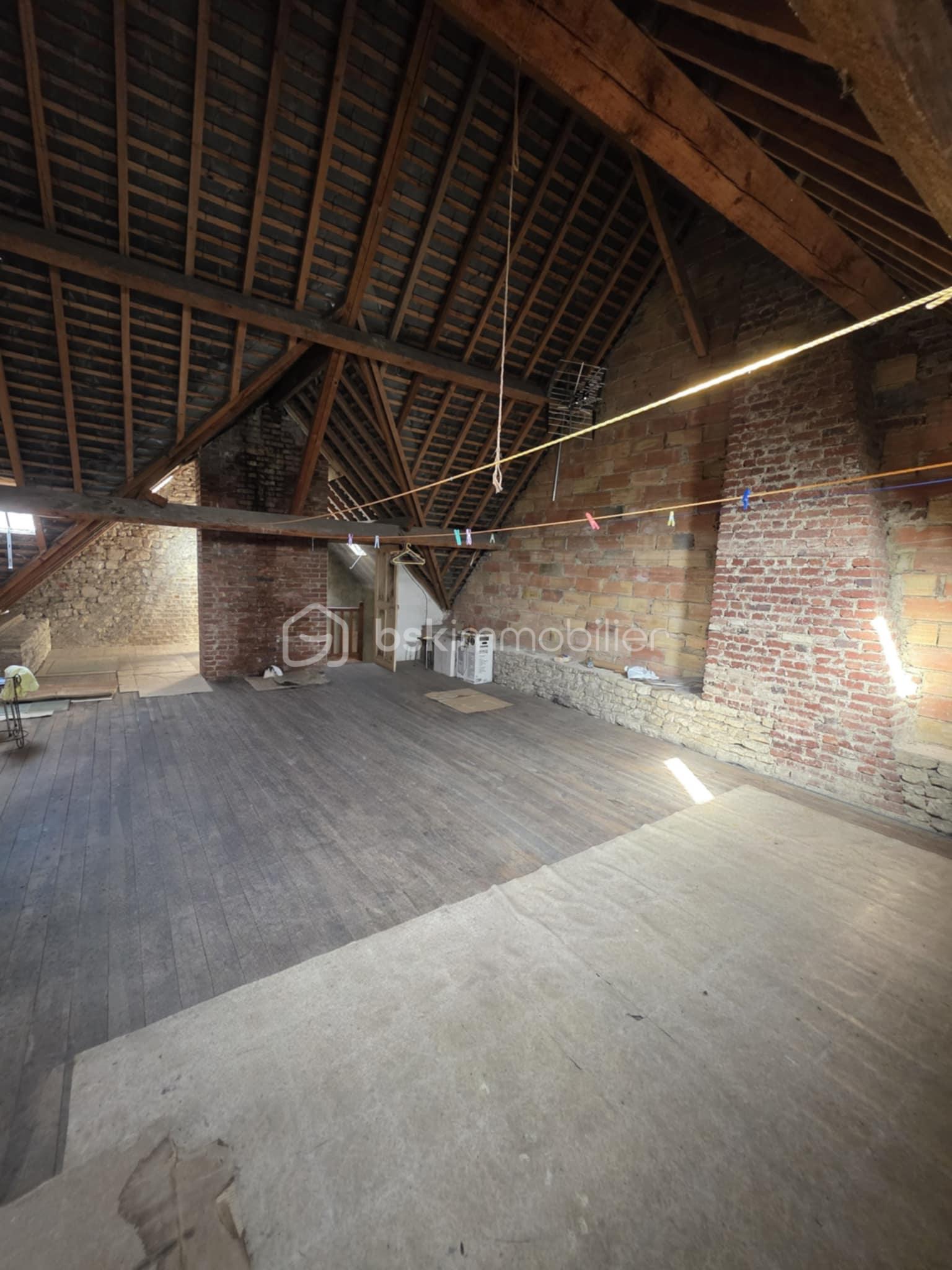 Maison de 150 m² - 658d720d-382a-4f5c-8426-11411a4d91a9.jpg