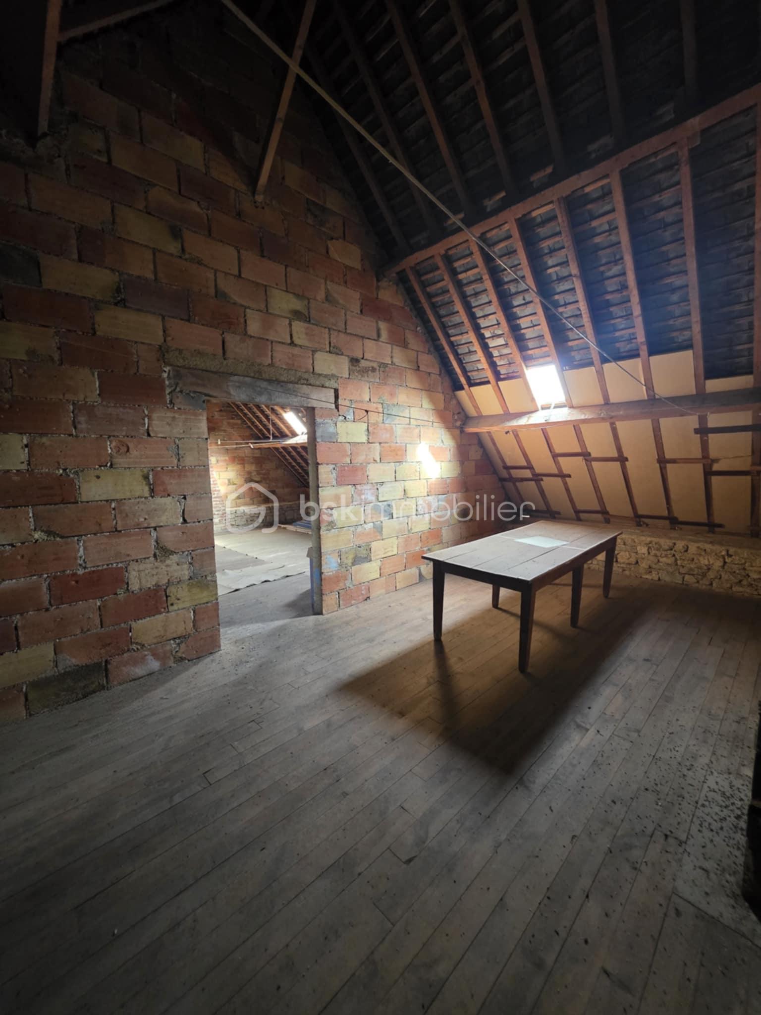 Maison de 150 m² - b190329e-eec7-4012-a7cb-50b9c292e205.jpg