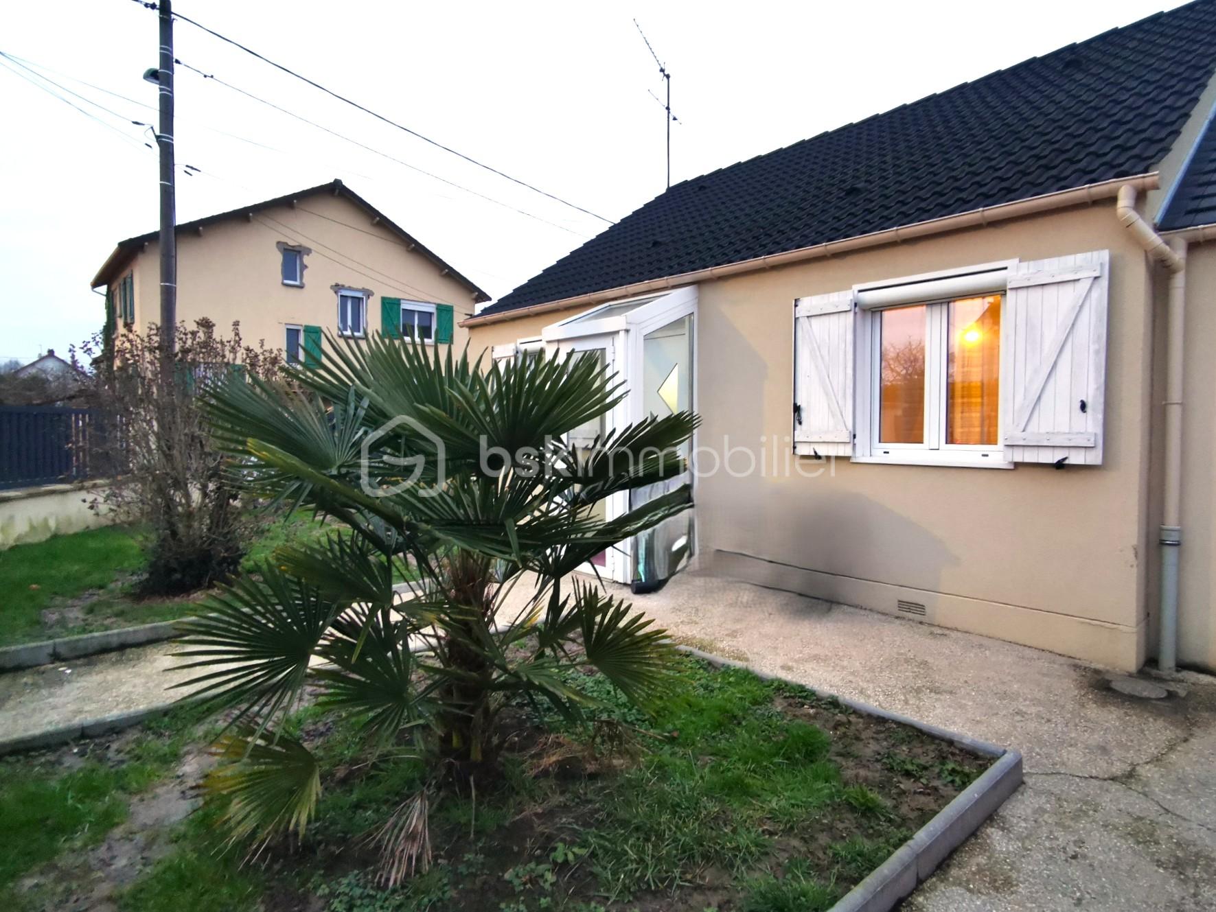 Maison de 62 m² - Facade maison palmier.jpg