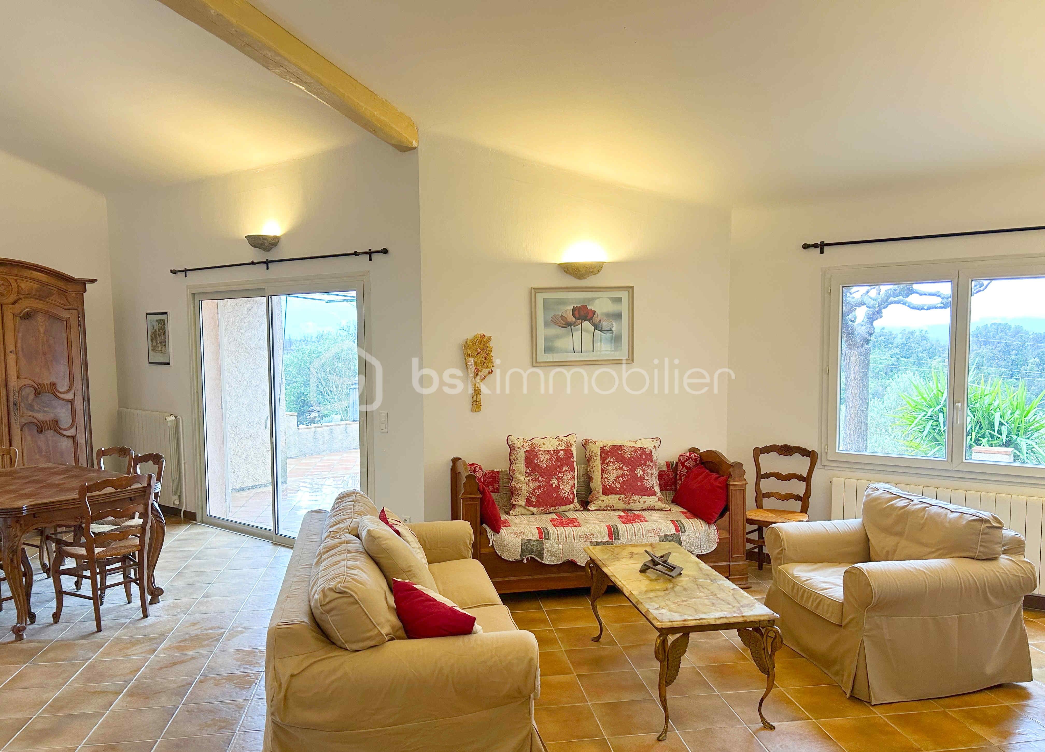 salon-maison-134m2-lorgues.jpg