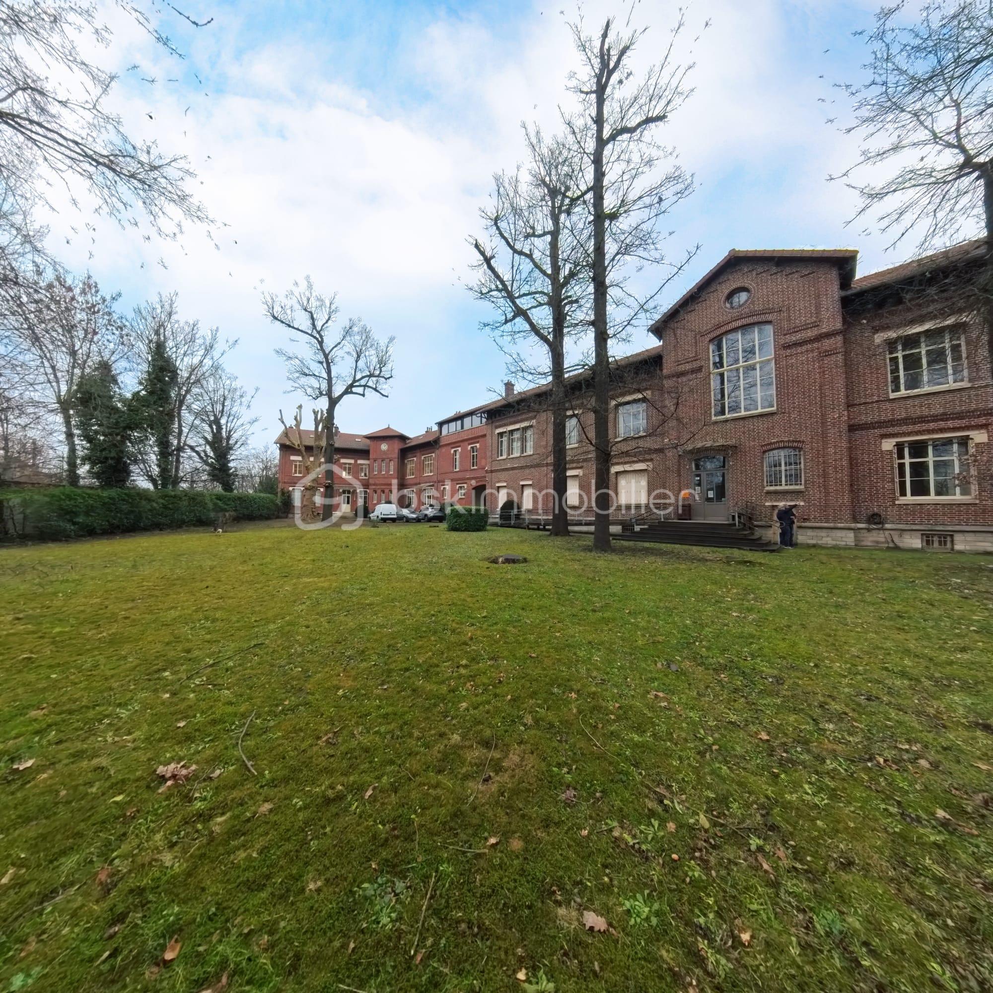 Immeuble mixte de 1 665 m² - 2227c23c-36ec-426c-830b-98355eef8279.jpeg