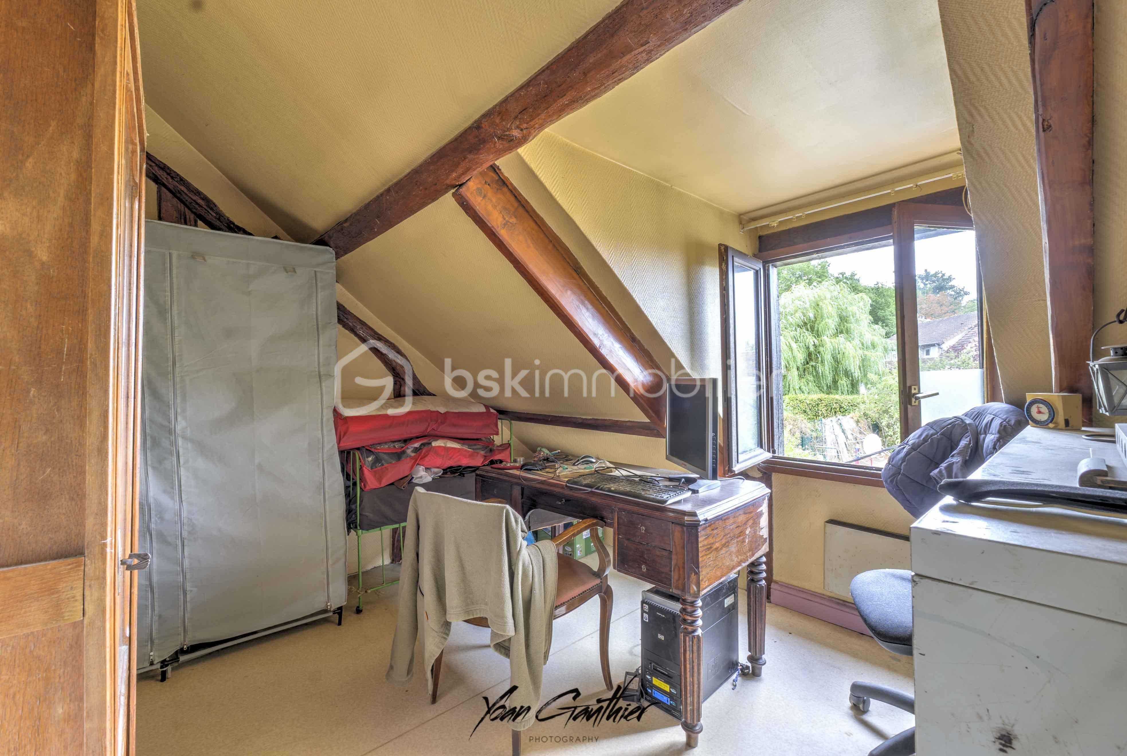 YG100776_77_78_79_80_Interieur 3.jpg