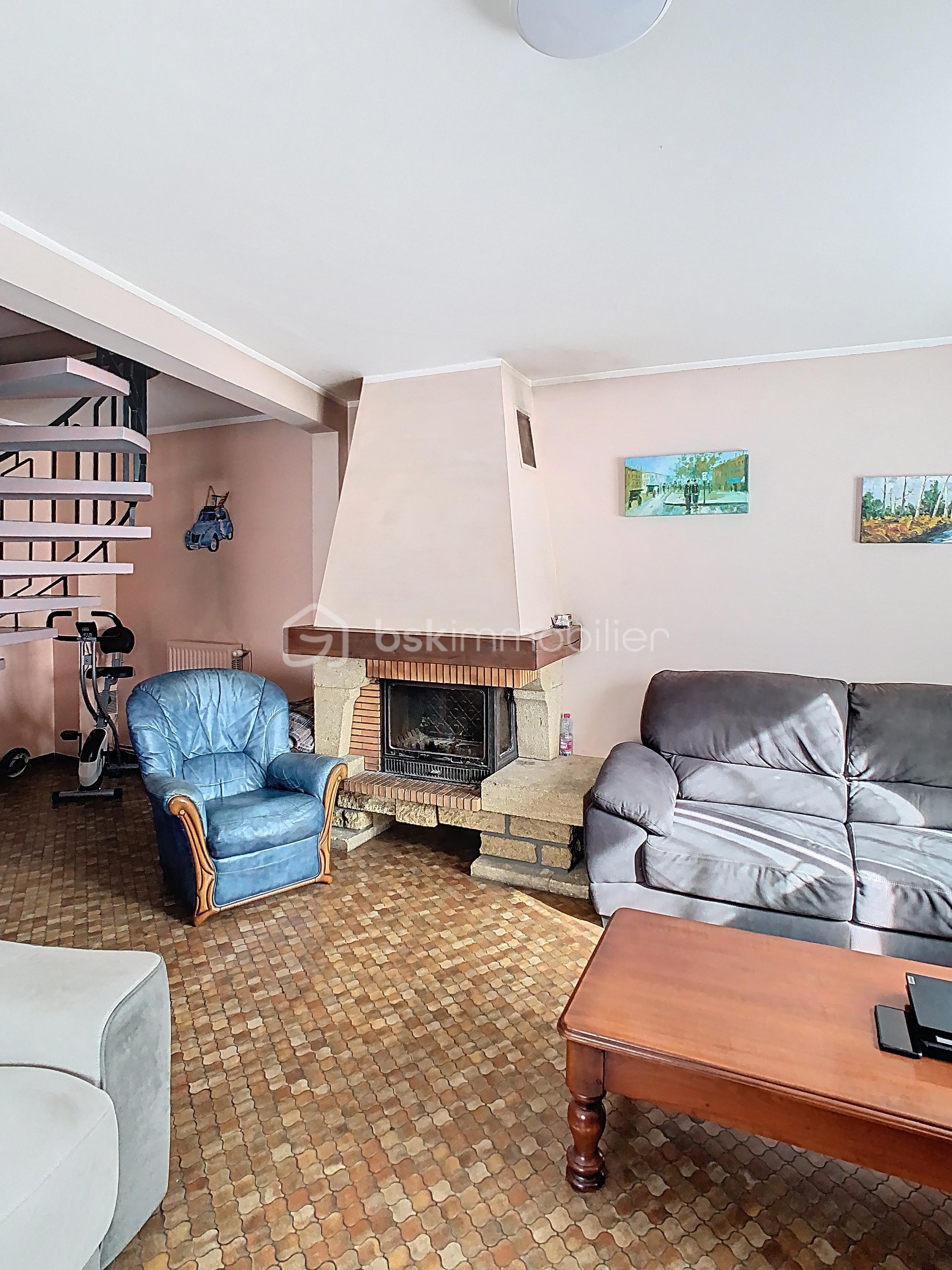 Maison de ville de 107 m² - deseint_00003.jpg
