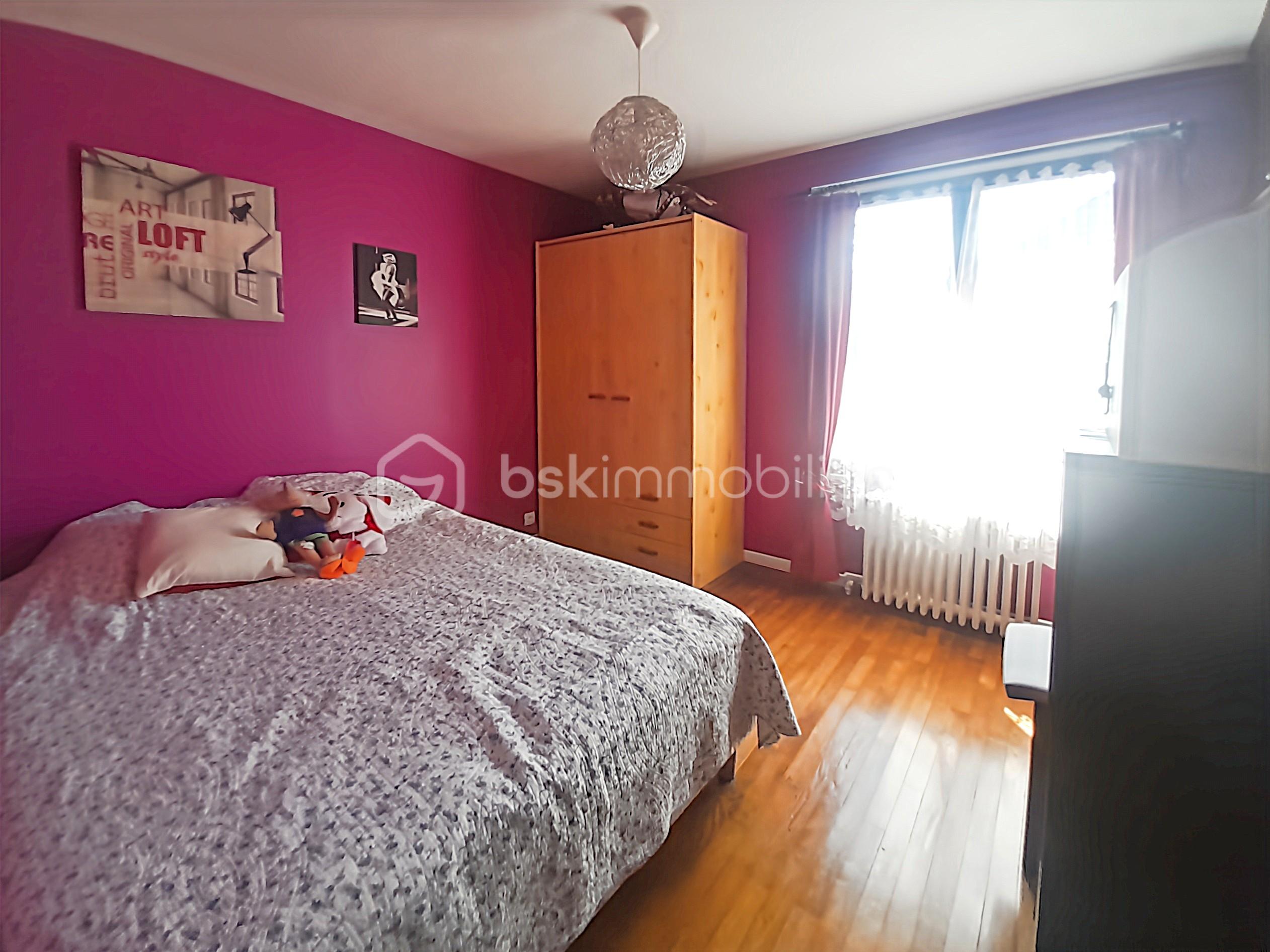 Maison de 60 m² - chambre1-2.jpg