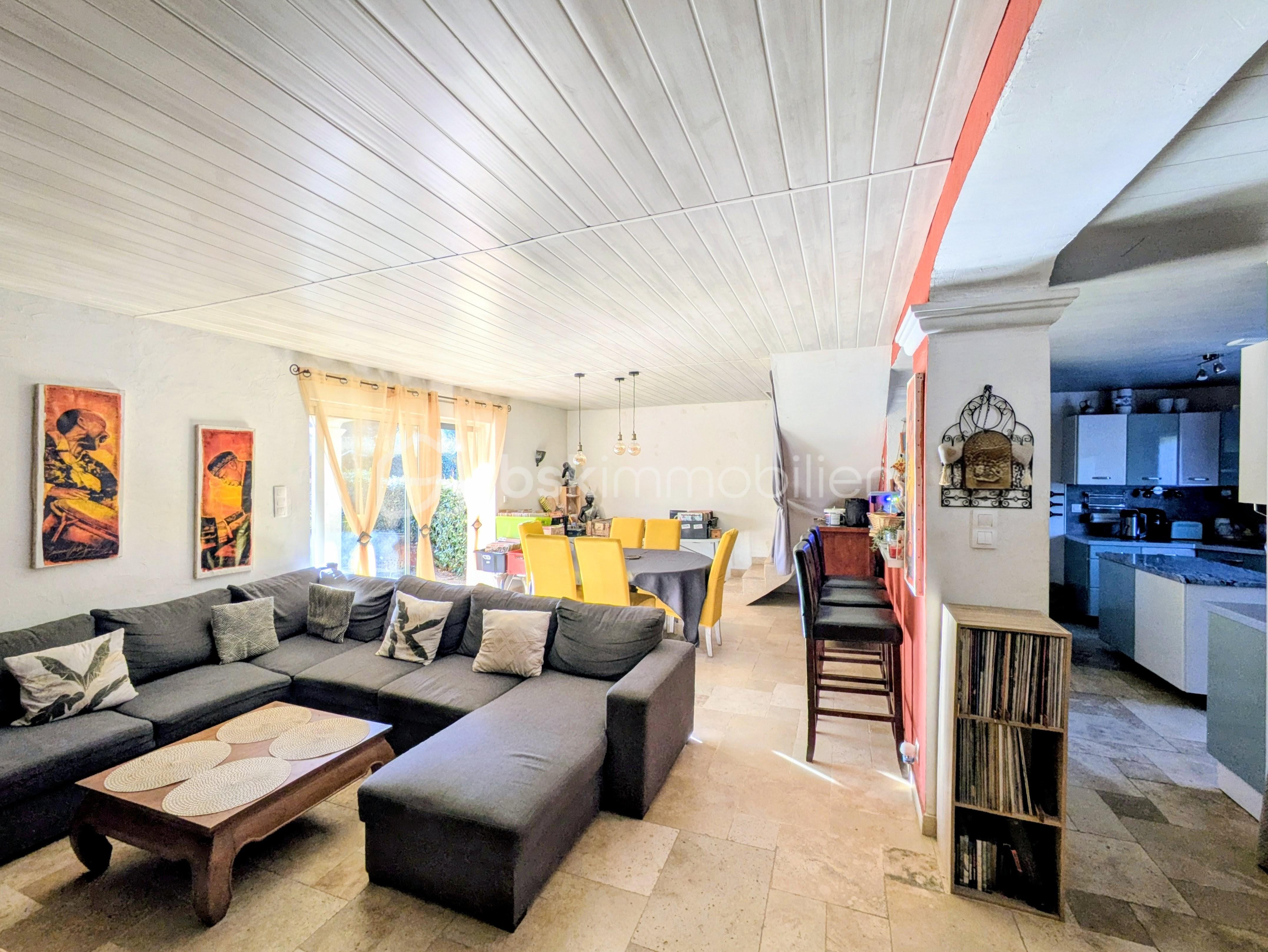 Maison contemporaine de 196 m² - PXL_20251117_134803174.RAW-01.COVER~2.jpg