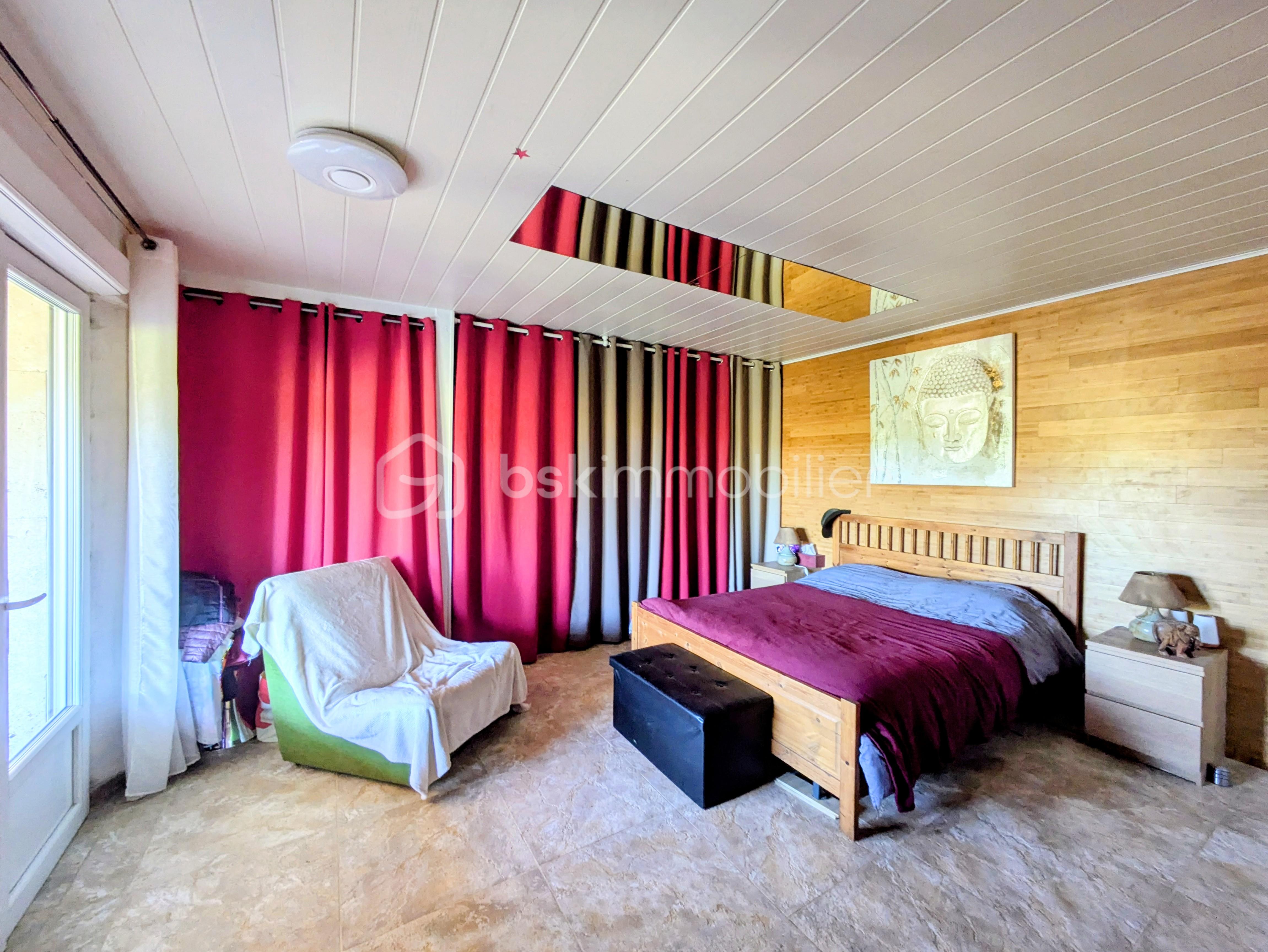 Maison contemporaine de 196 m² - PXL_20251117_134014360.RAW-01.COVER~2.jpg