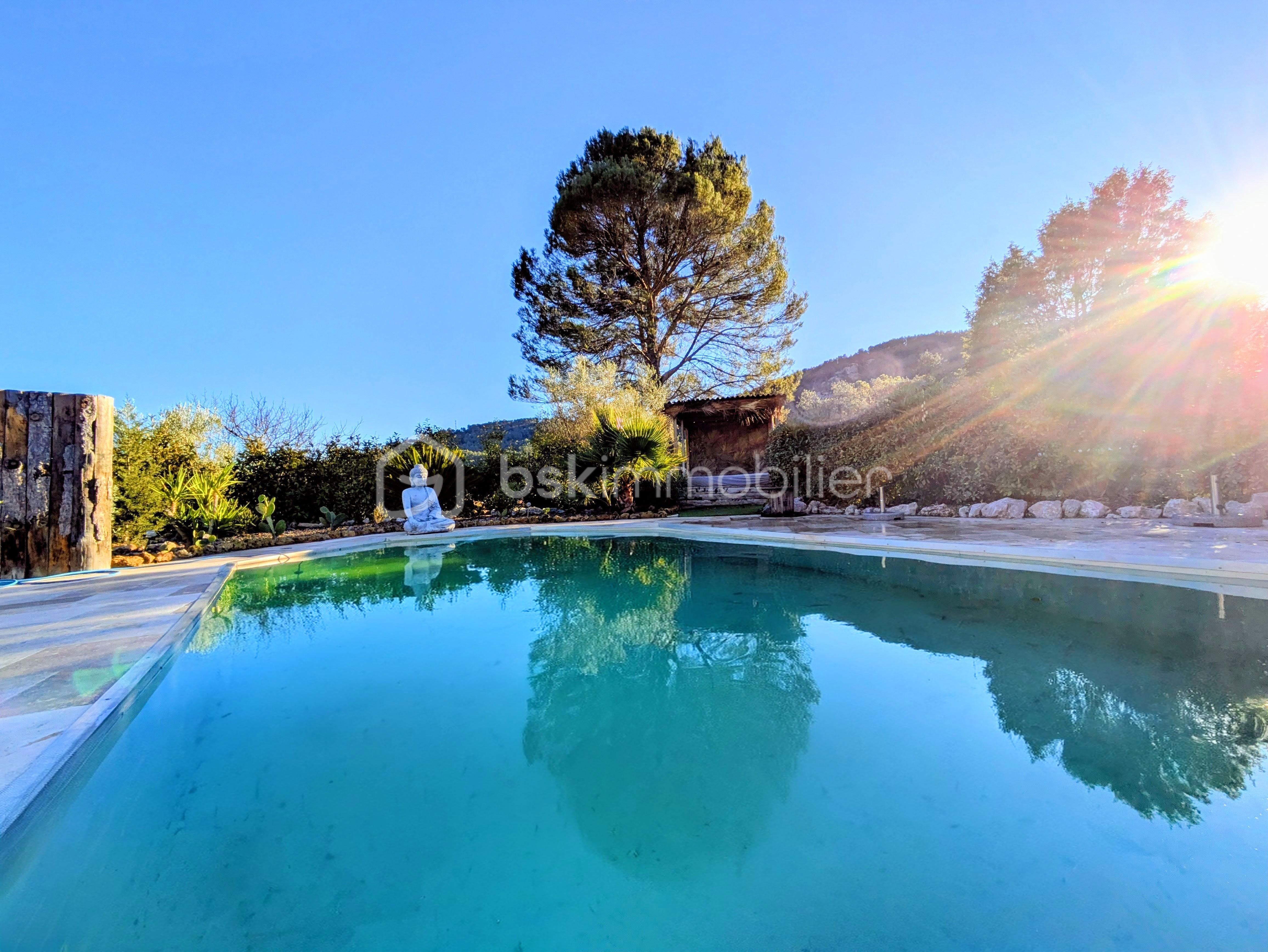 Maison contemporaine de 196 m²