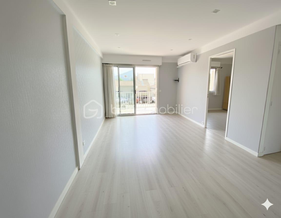 Appartement de 38 m² - 1de43ccb-1b11-487b-ae86-4602f33bb43d.JPG