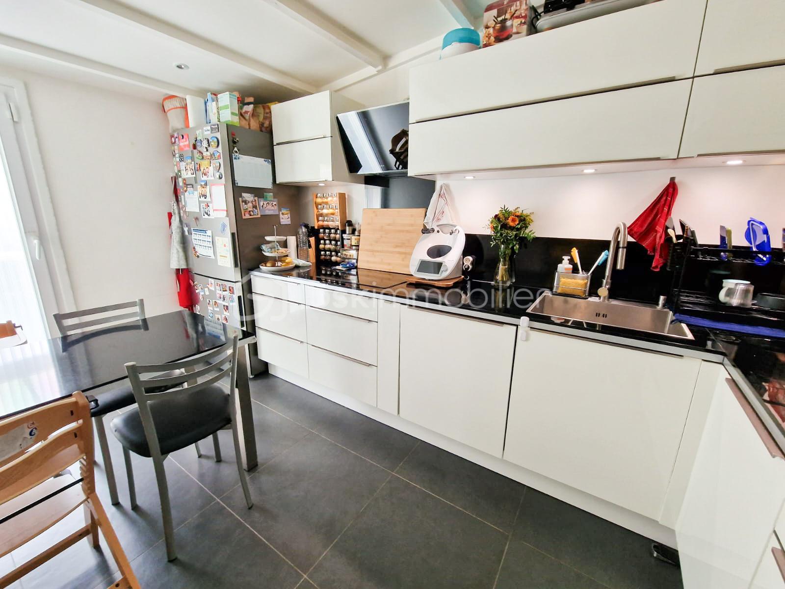 Maison traditionnelle de 78 m² - CUISNE 3.jpg