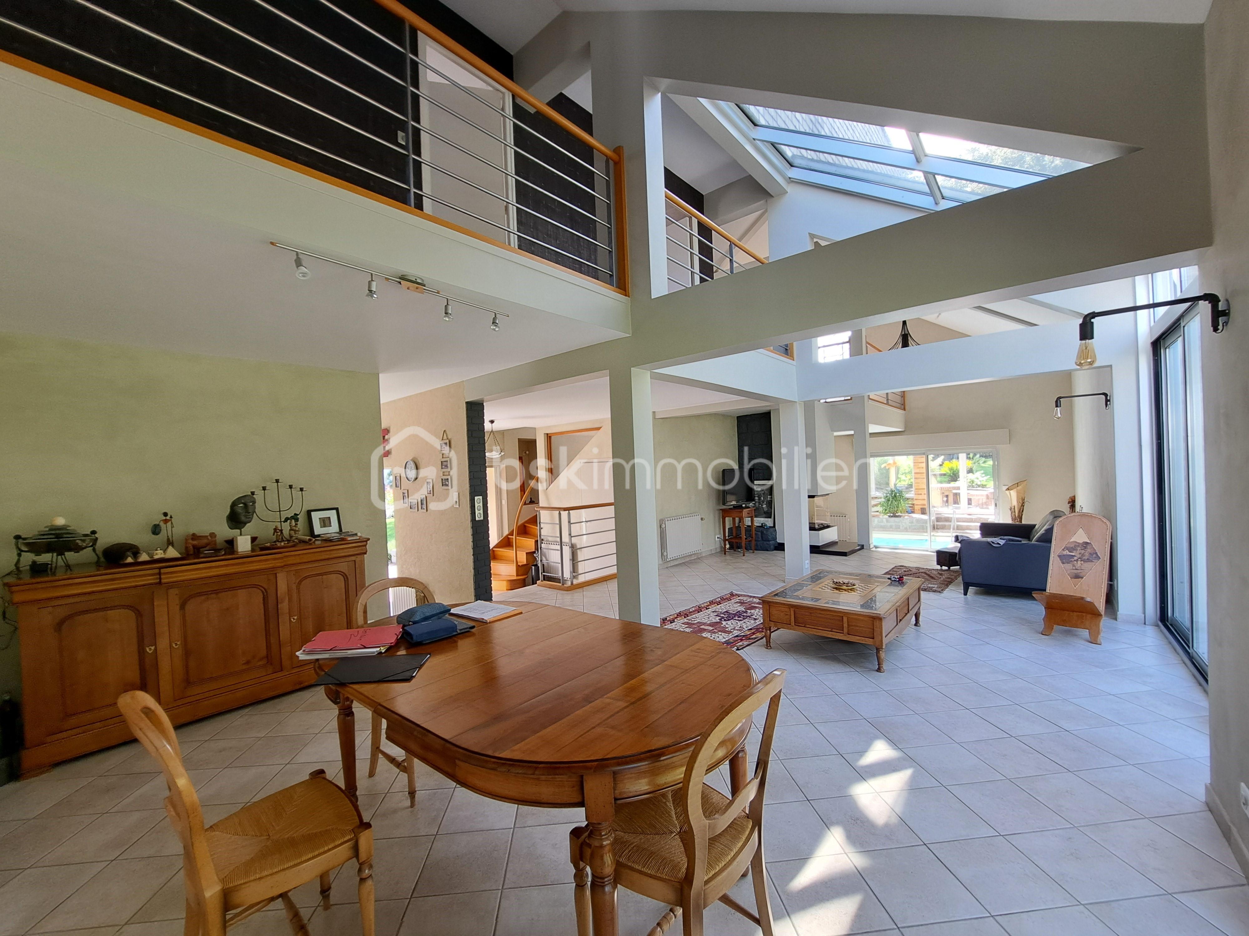 Maison de 178 m² - Fournier salon salle.jpg 2.jpg