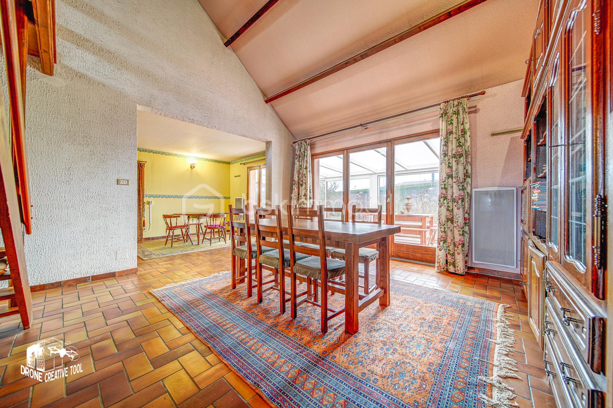 Maison de 129 m² - DSC04426_27_28_29_30.jpg