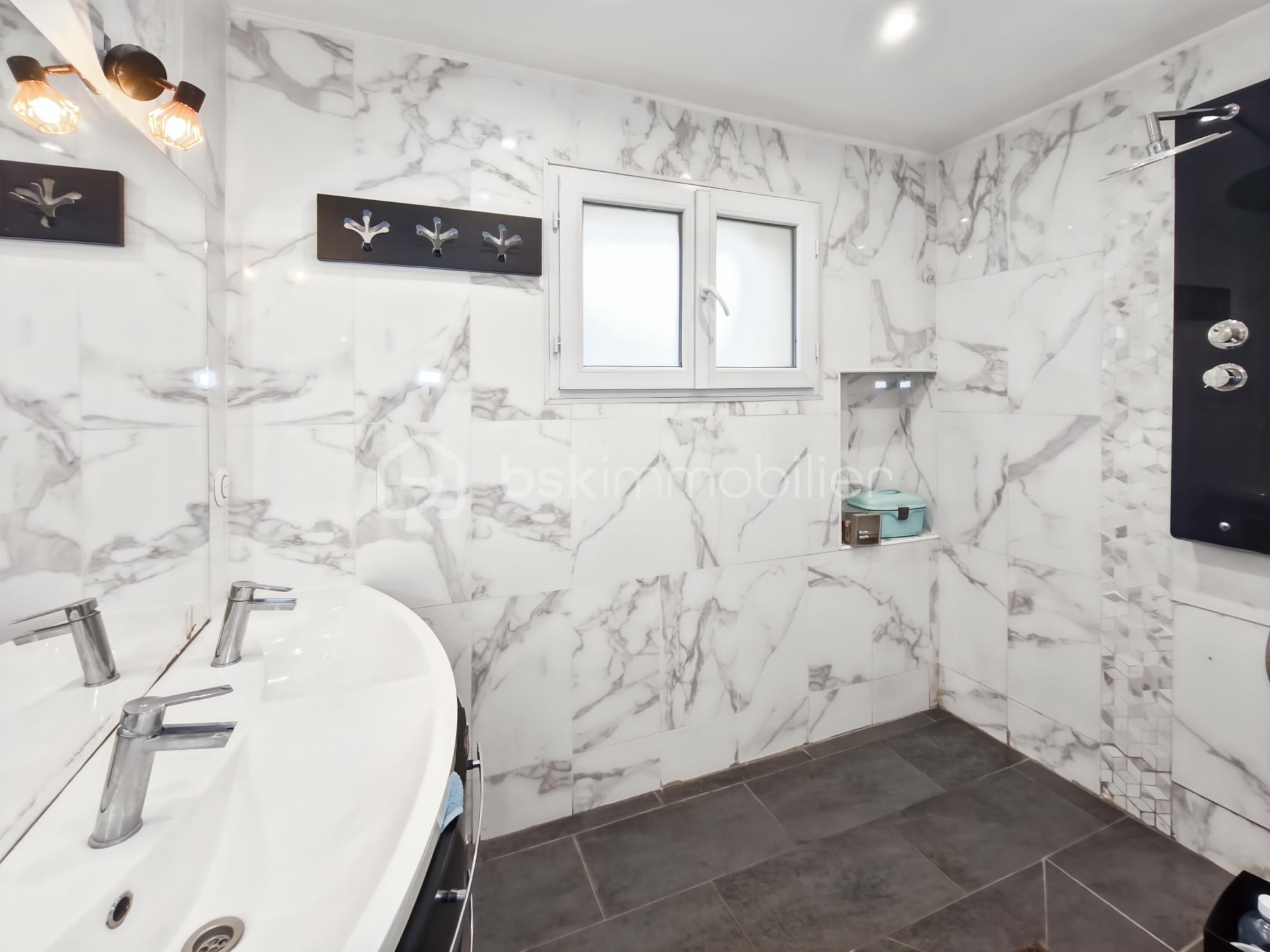 Maison de 156 m² - WhatsApp_Image_2025_11_22_at_13_30_55_2_2104.jpg