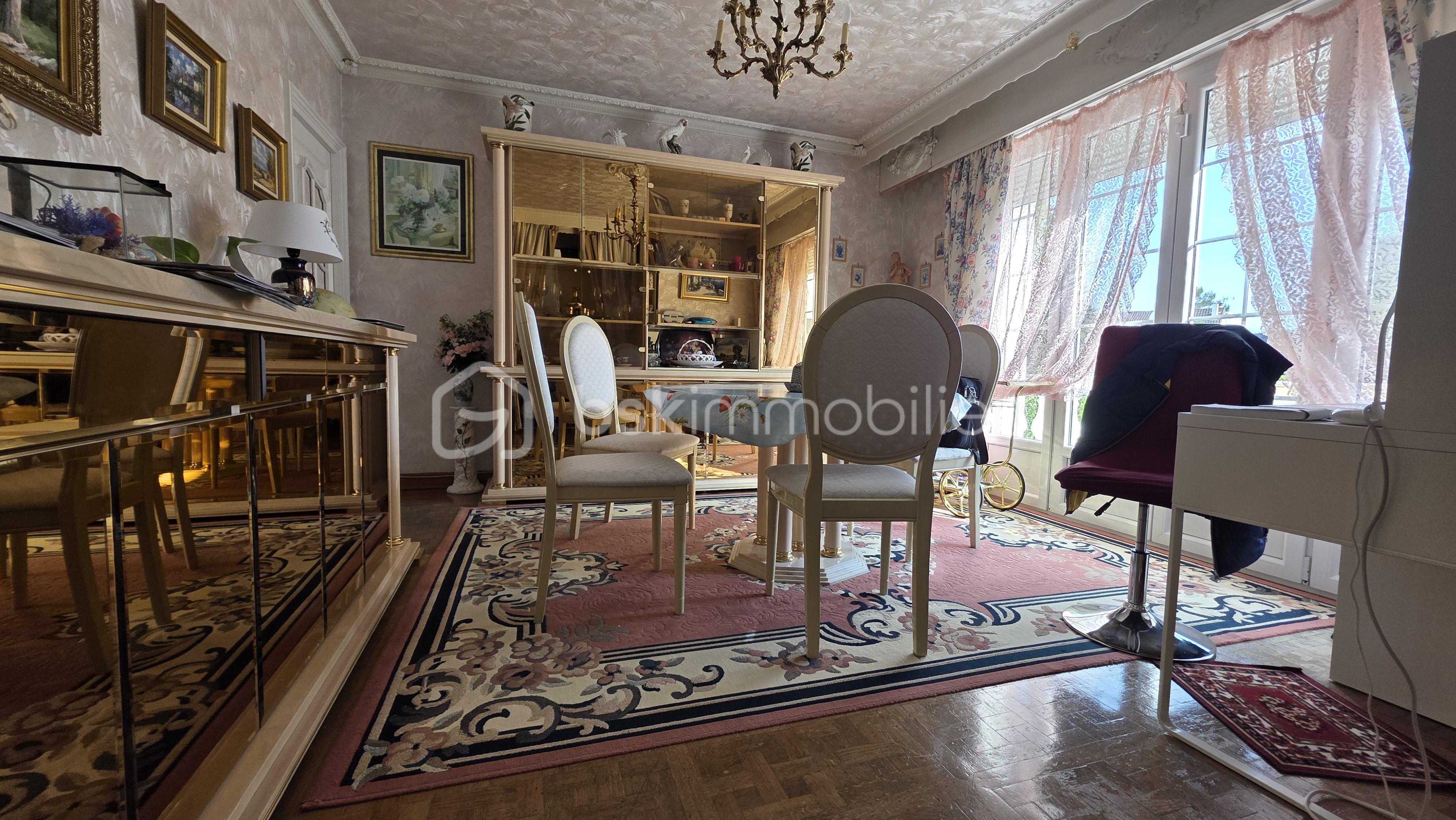 Maison de 262 m² - 20250602_190046.jpg