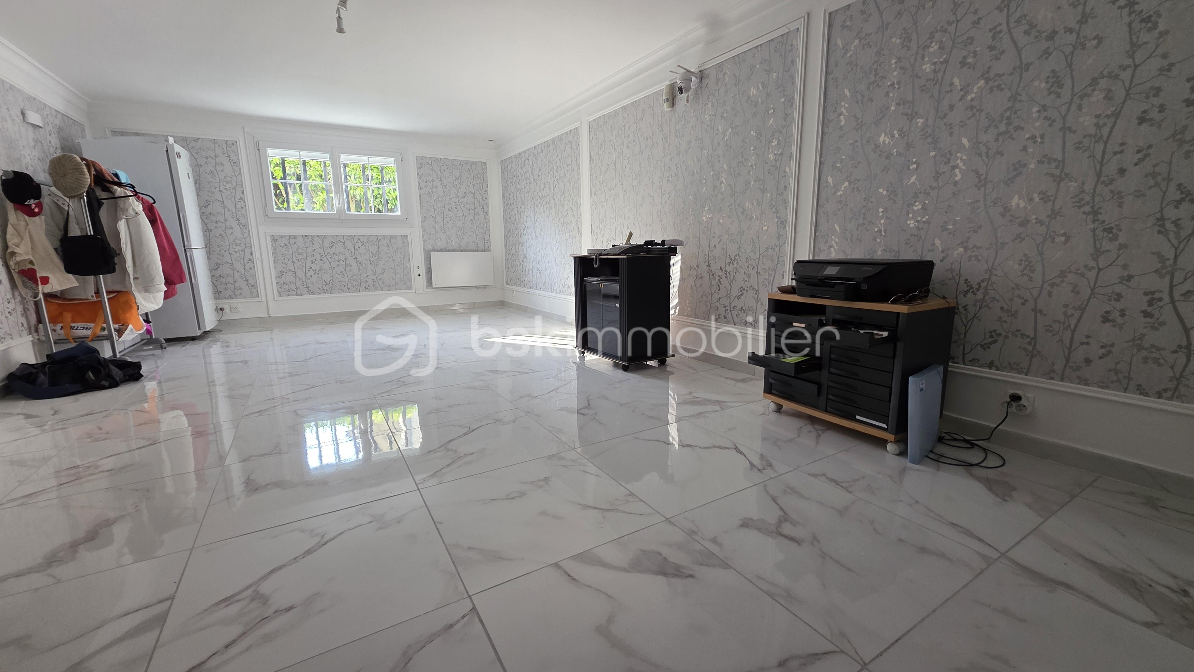 Maison de 262 m² - 20250602_185811.jpg