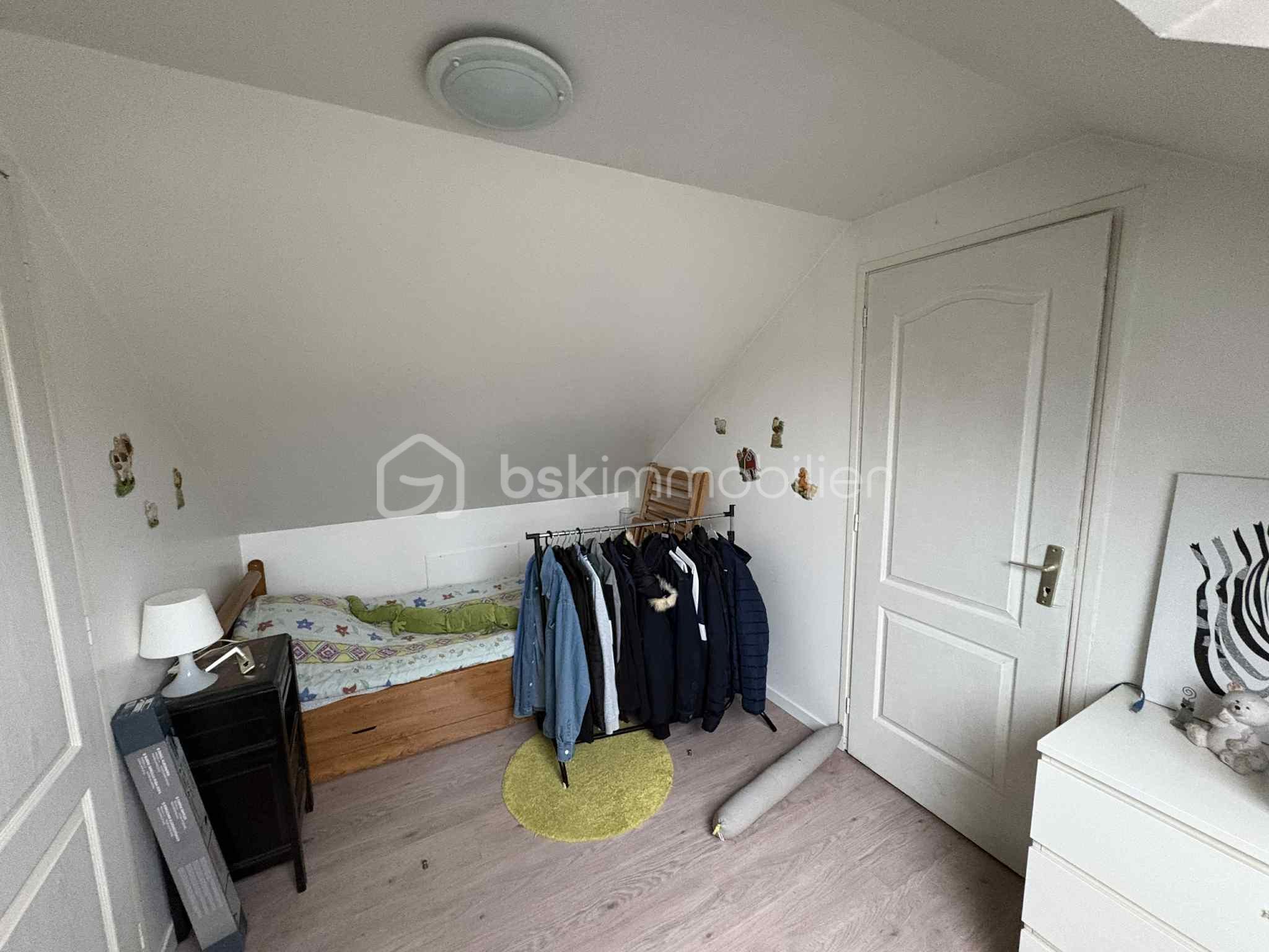 Maison de 130 m² - 75902eea-9ca9-40d5-b61c-399b337a3afe.jpg