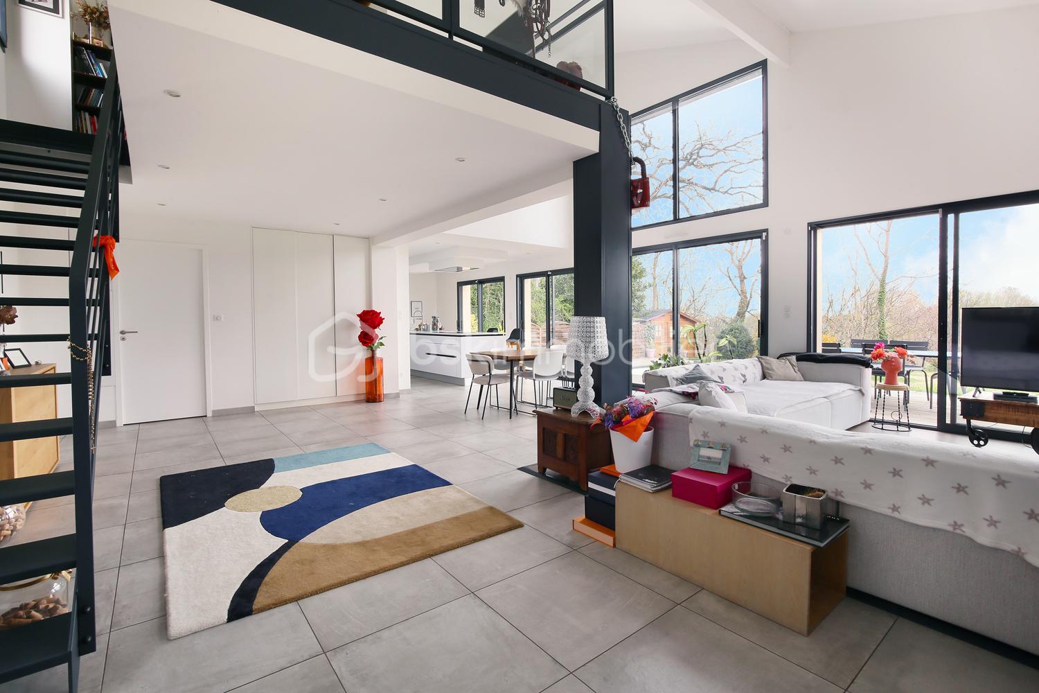 Maison d architecte de 202 m² - web 02 - Séjour 08.jpg