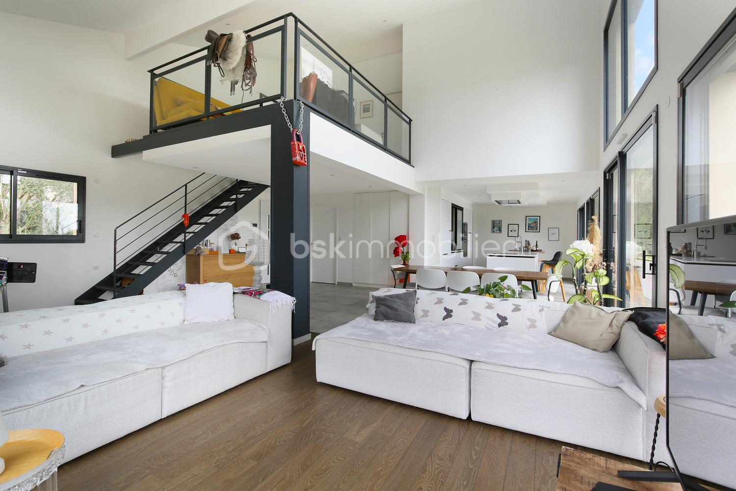 Maison d architecte de 202 m²