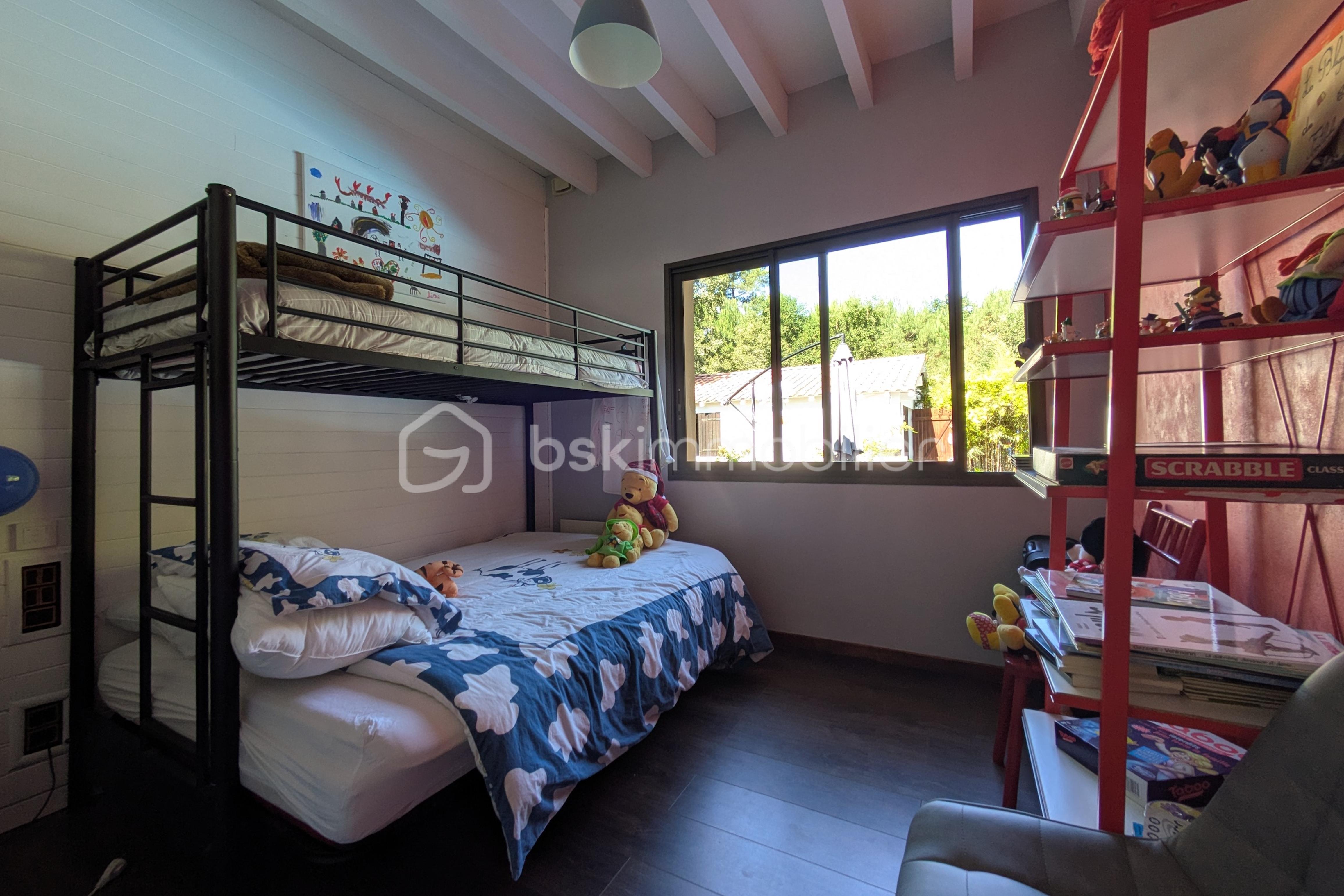 Maison d architecte de 200 m² - 7 - Chambre 3.jpg