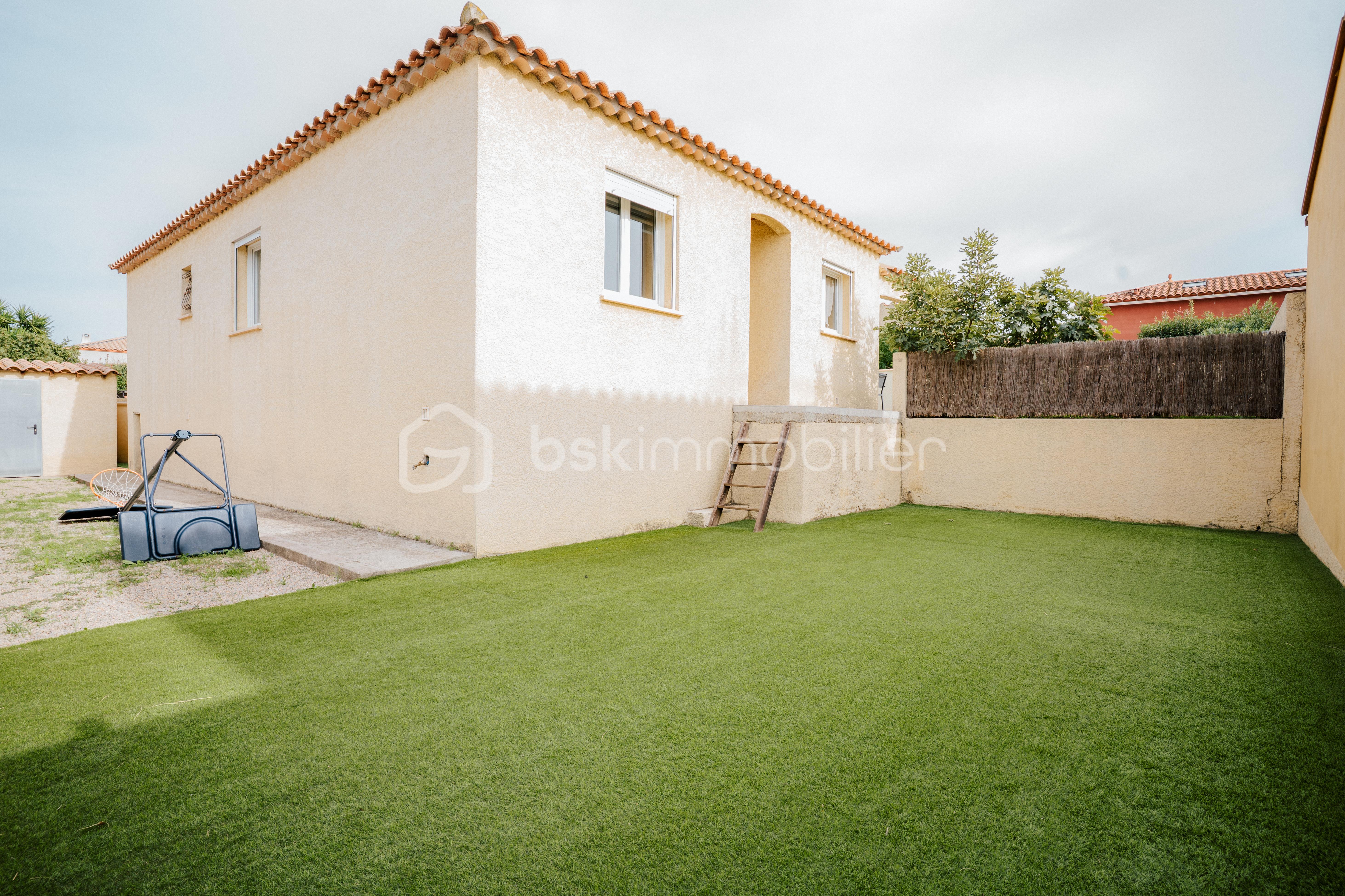 Maison de 115 m² - MAISON BAGES AVEC PISCINE-18.jpg