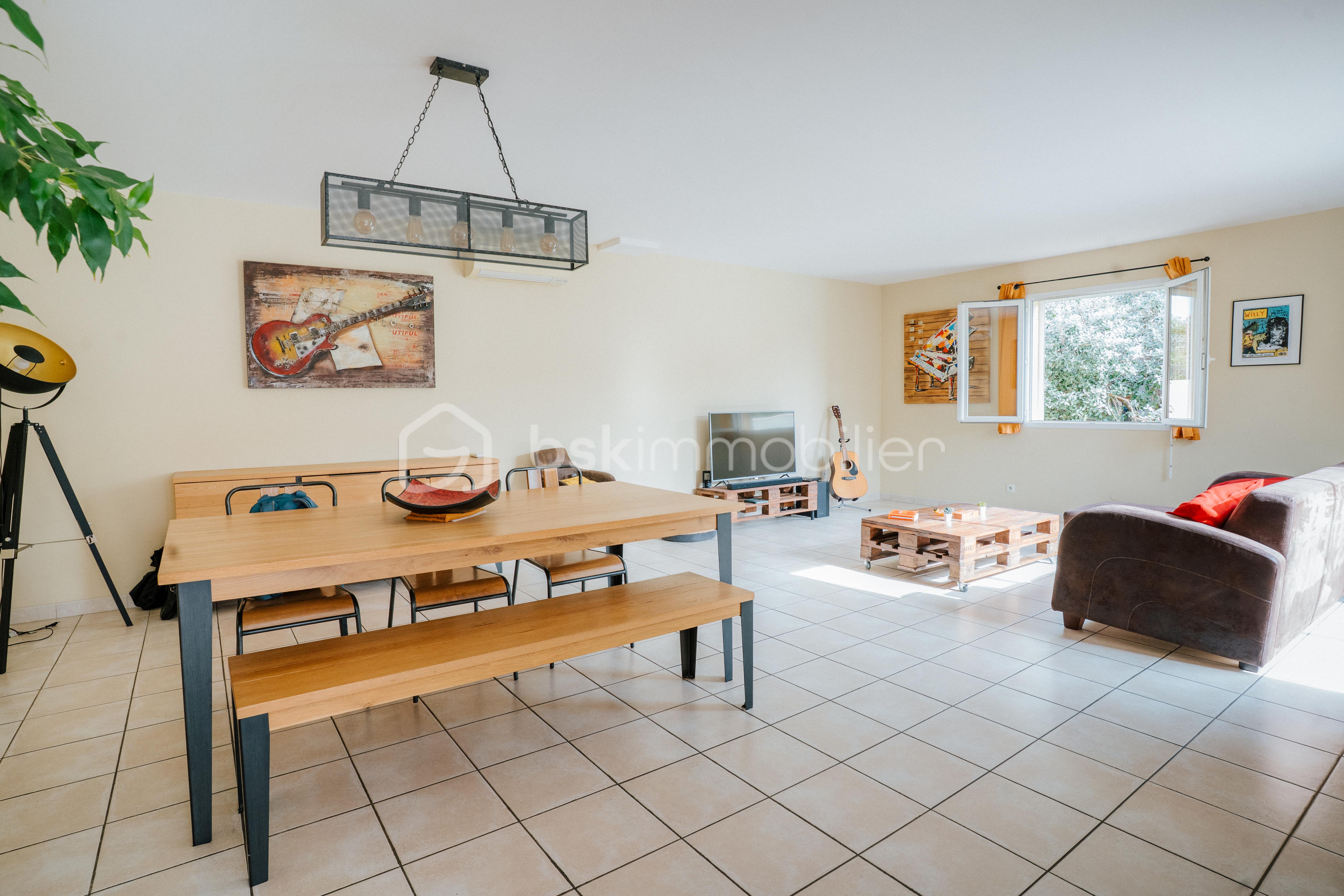 Maison de 115 m² - MAISON BAGES AVEC PISCINE-15.jpg