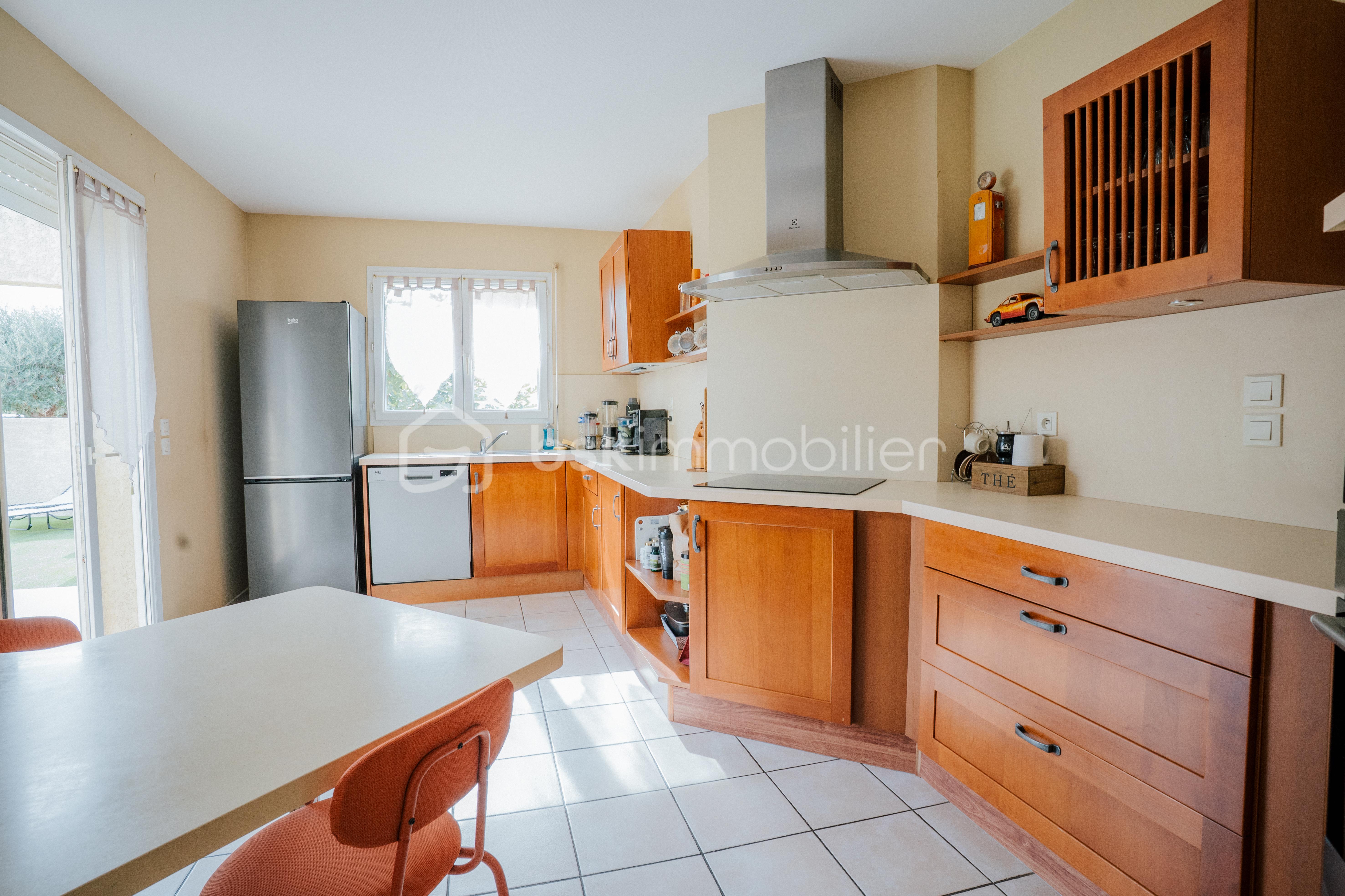 Maison de 115 m² - MAISON BAGES AVEC PISCINE-6.jpg