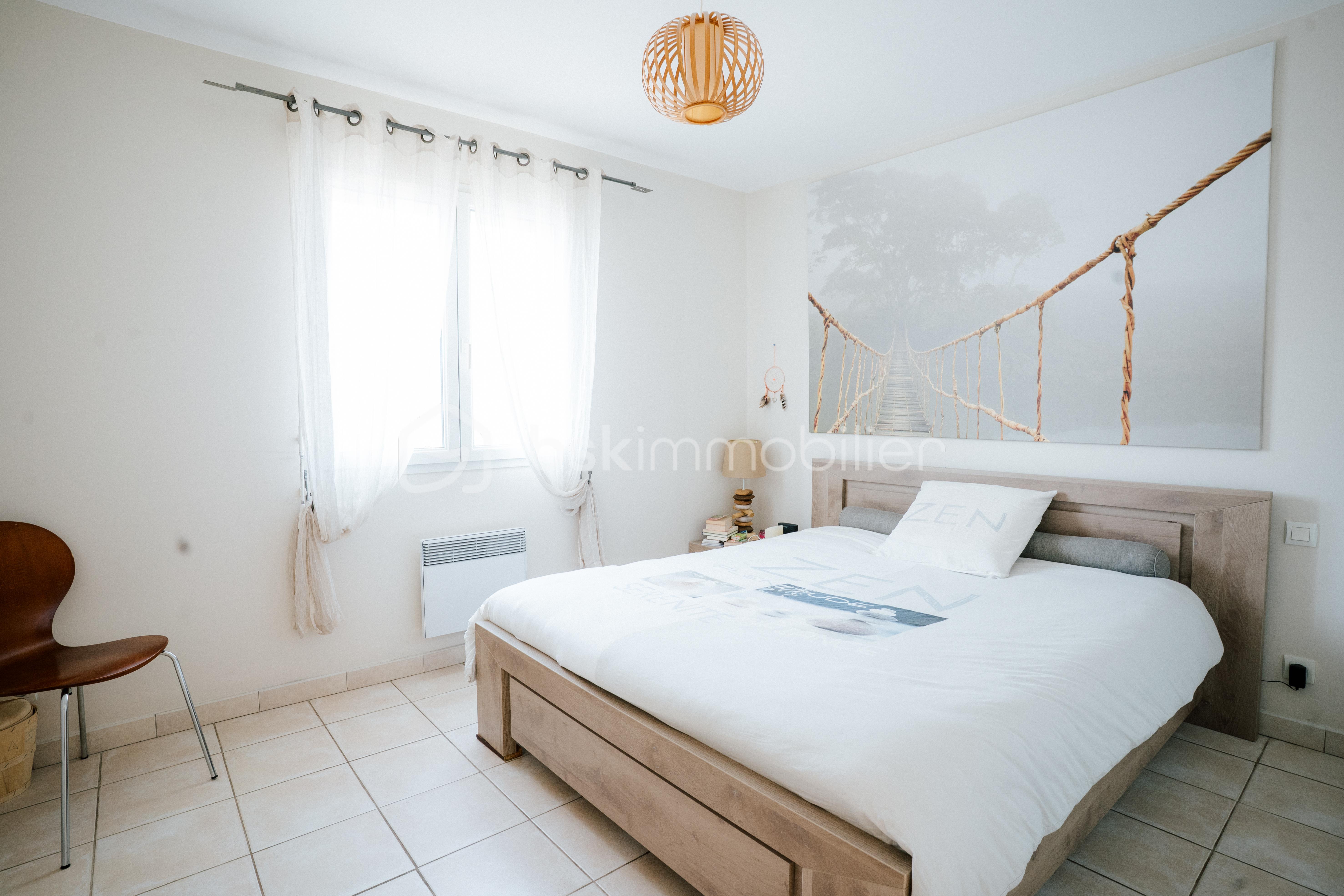 Maison de 115 m² - MAISON BAGES AVEC PISCINE-12.jpg