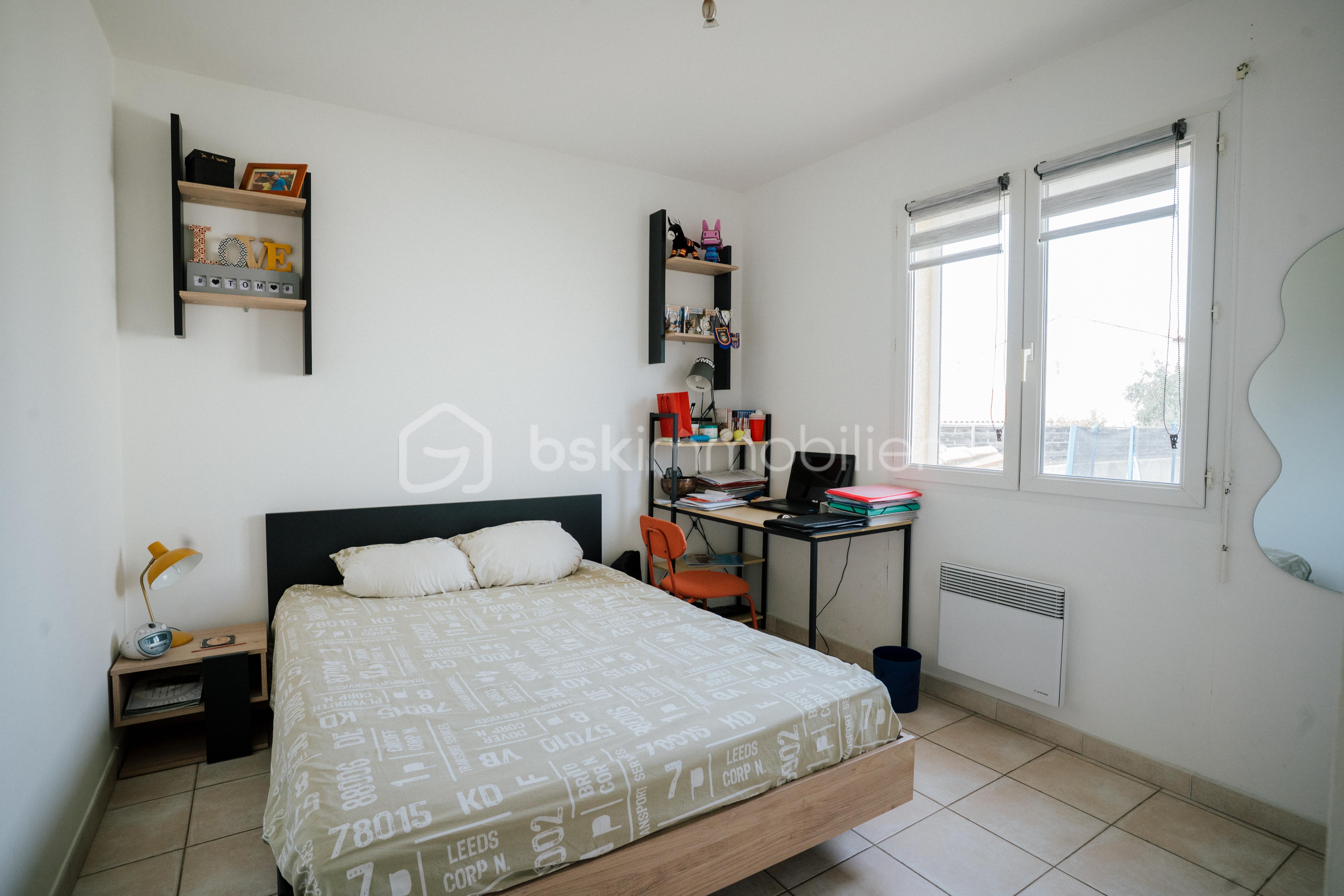 Maison de 115 m² - MAISON BAGES AVEC PISCINE-9.jpg