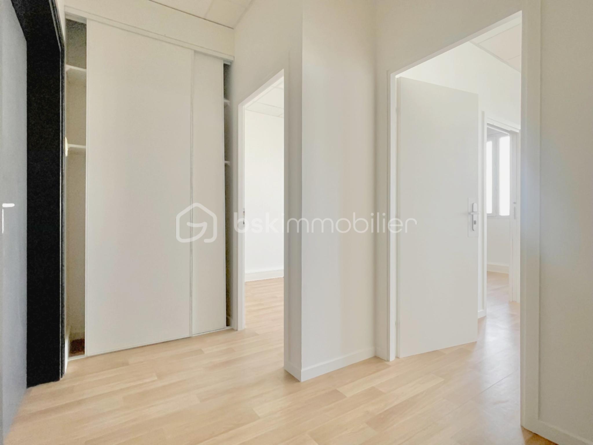 Bureau de 33,54 m² - IMG_8193.JPEG