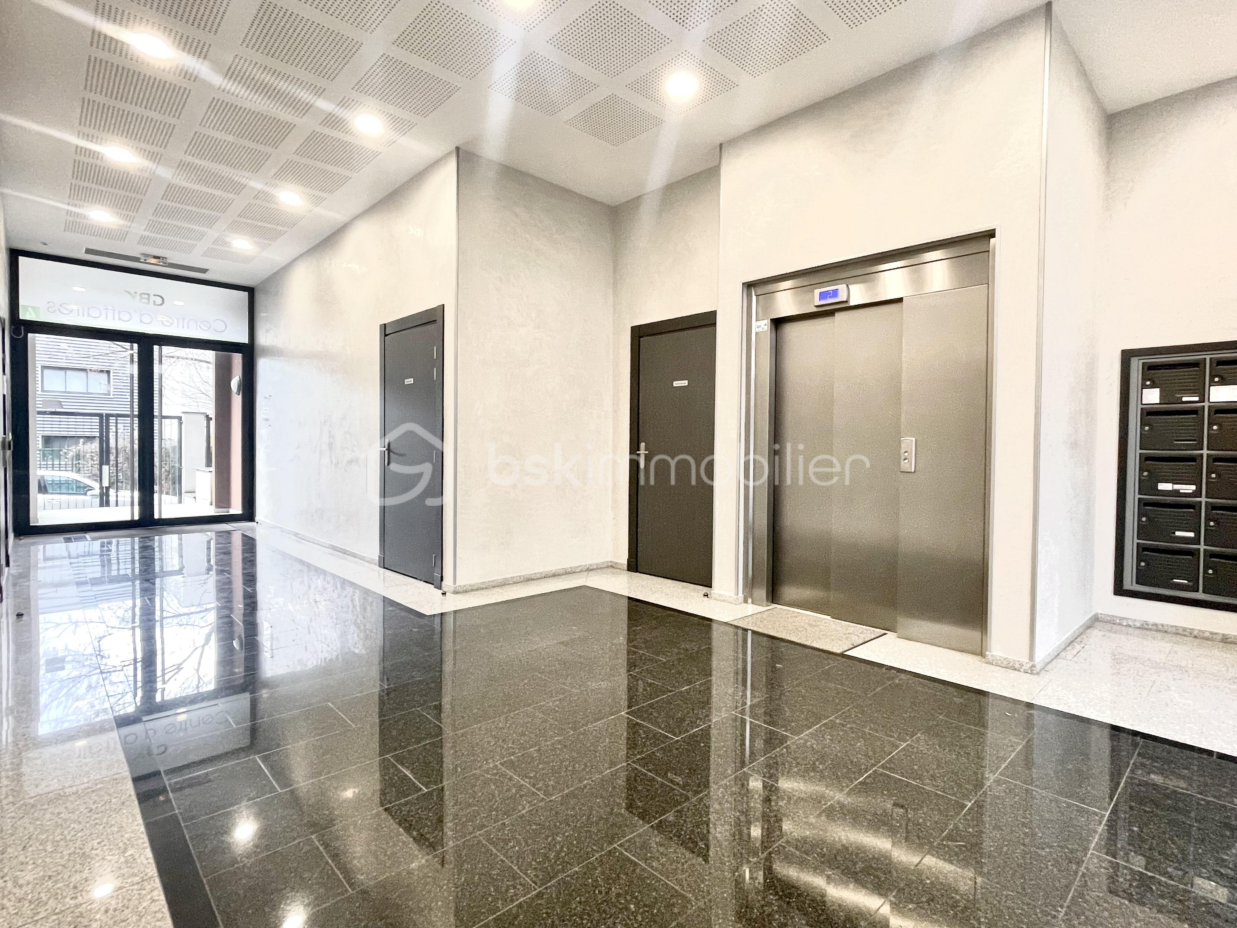 Bureau de 33,54 m² - IMG_4571.jpg