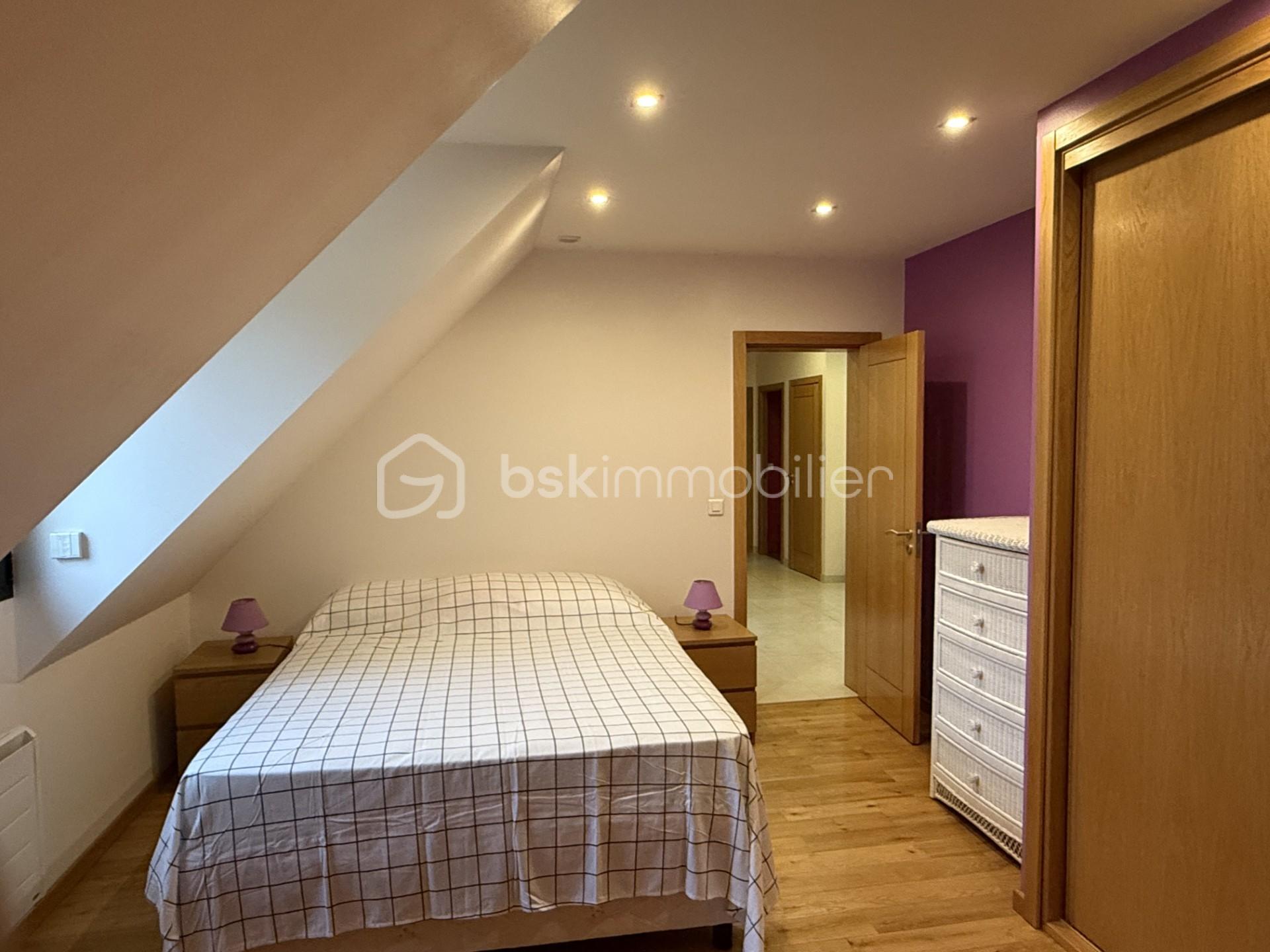 Maison de 210 m² - maison33.jpg