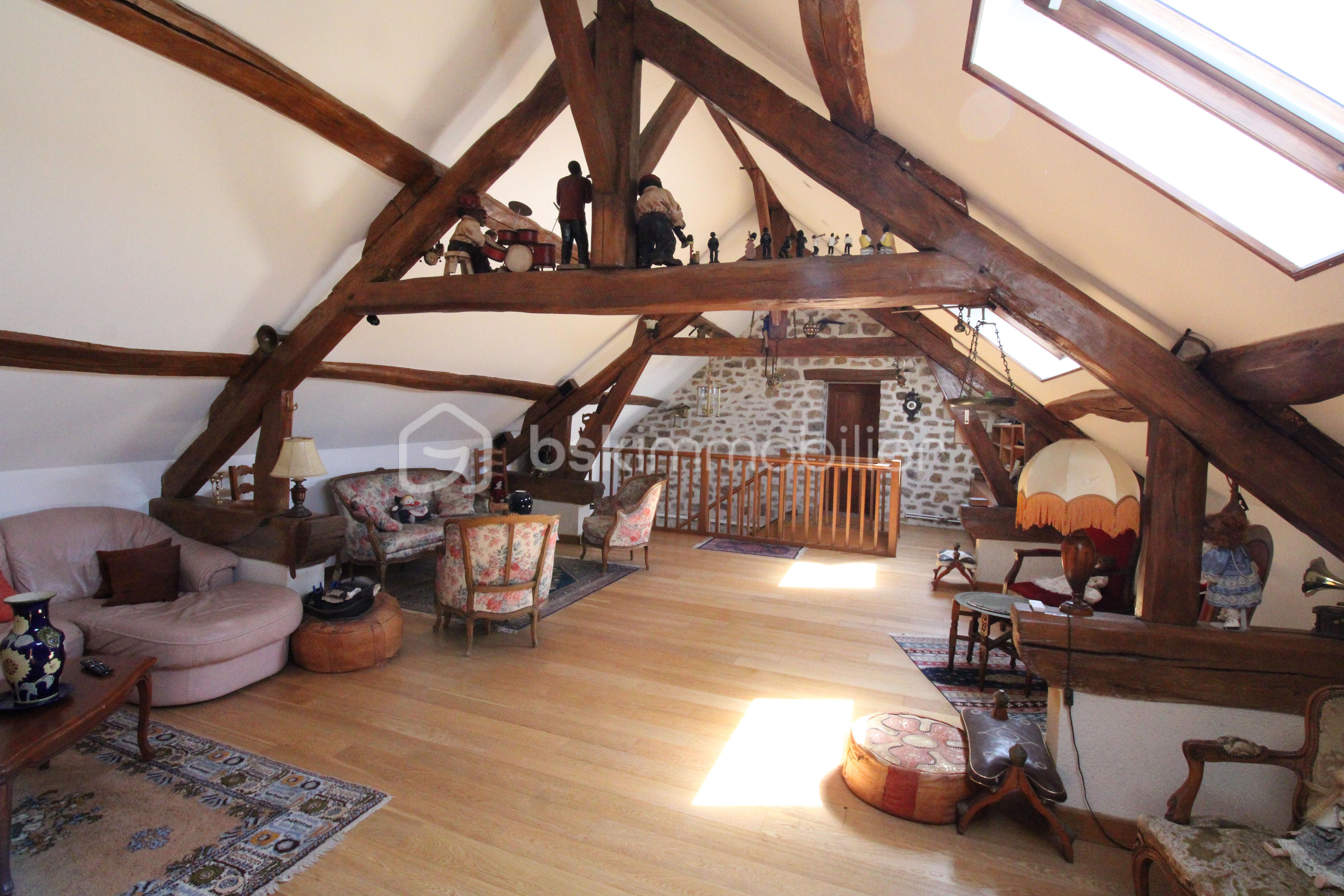 MEZZANINE1.jpg