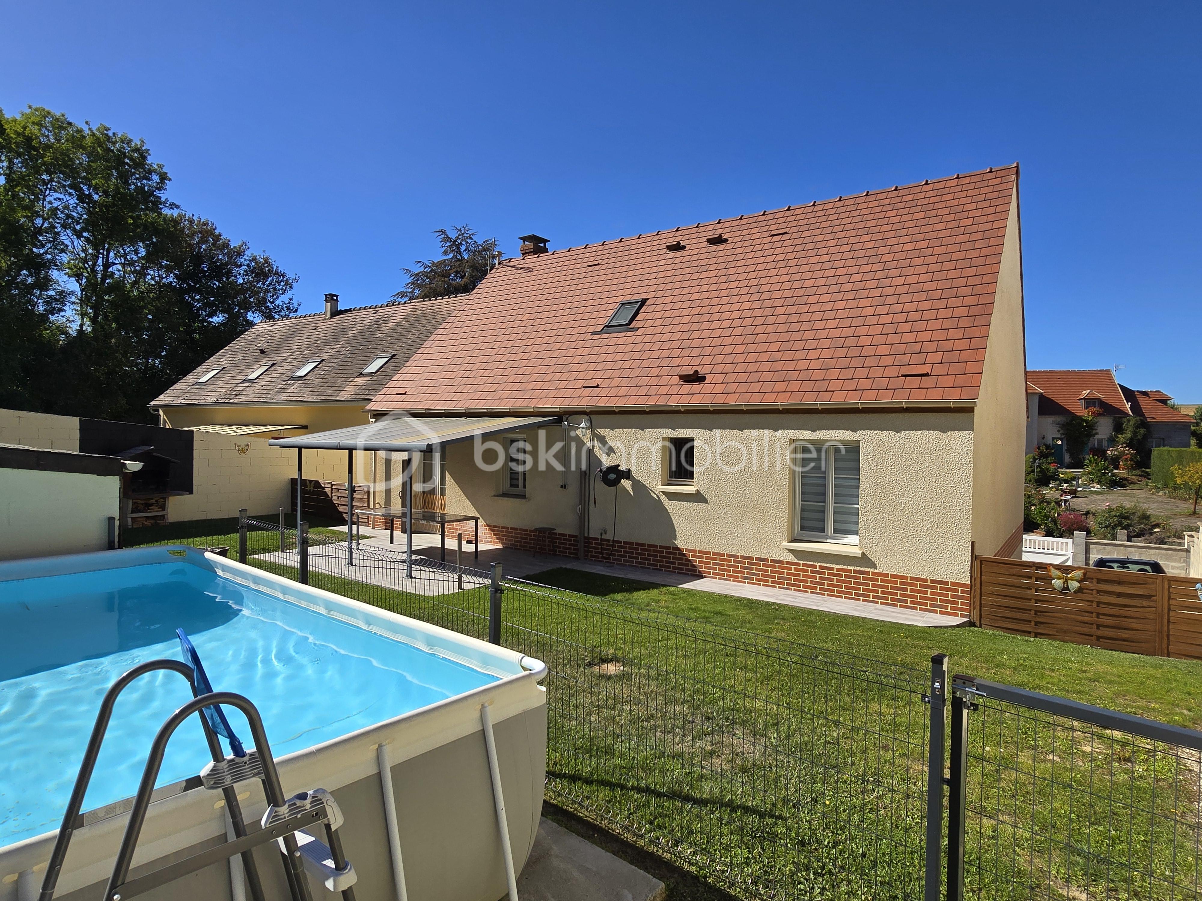Maison 6 pièces 125 m² · à Montreuil-sur-Breche · 125 m² · 239 500 €
