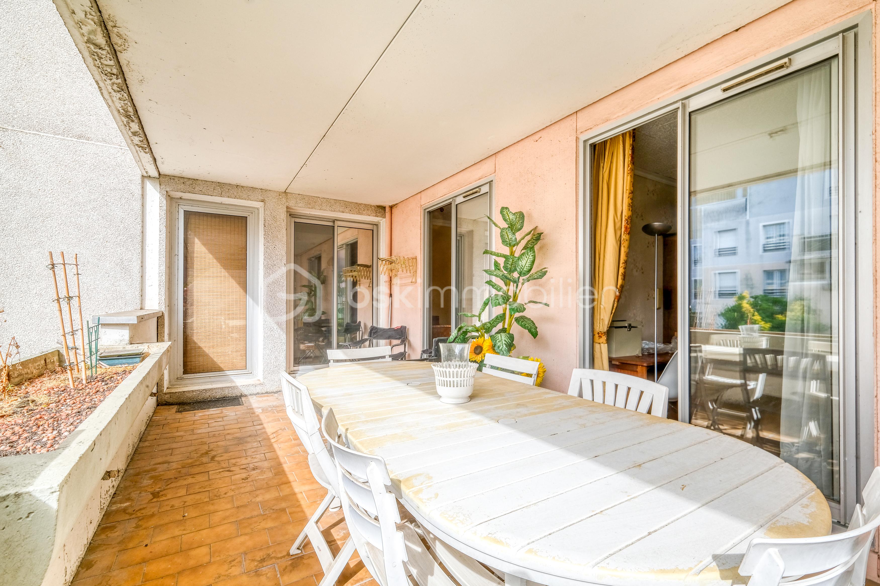 Appartement de 99,03 m² - champs-25.jpg