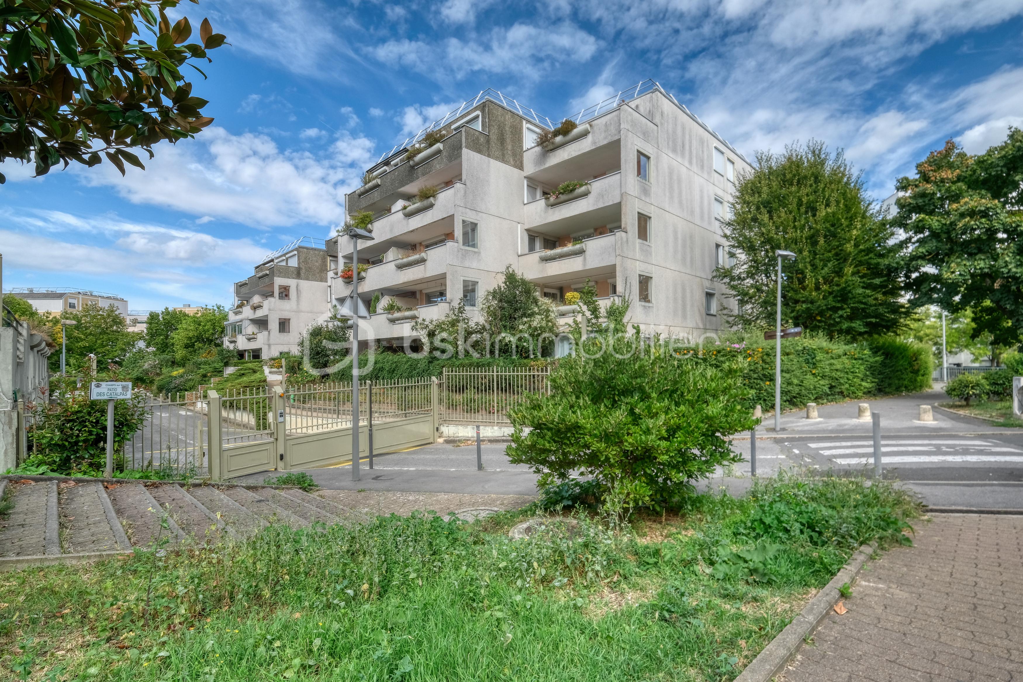 Appartement de 99,03 m² - champs-37.jpg