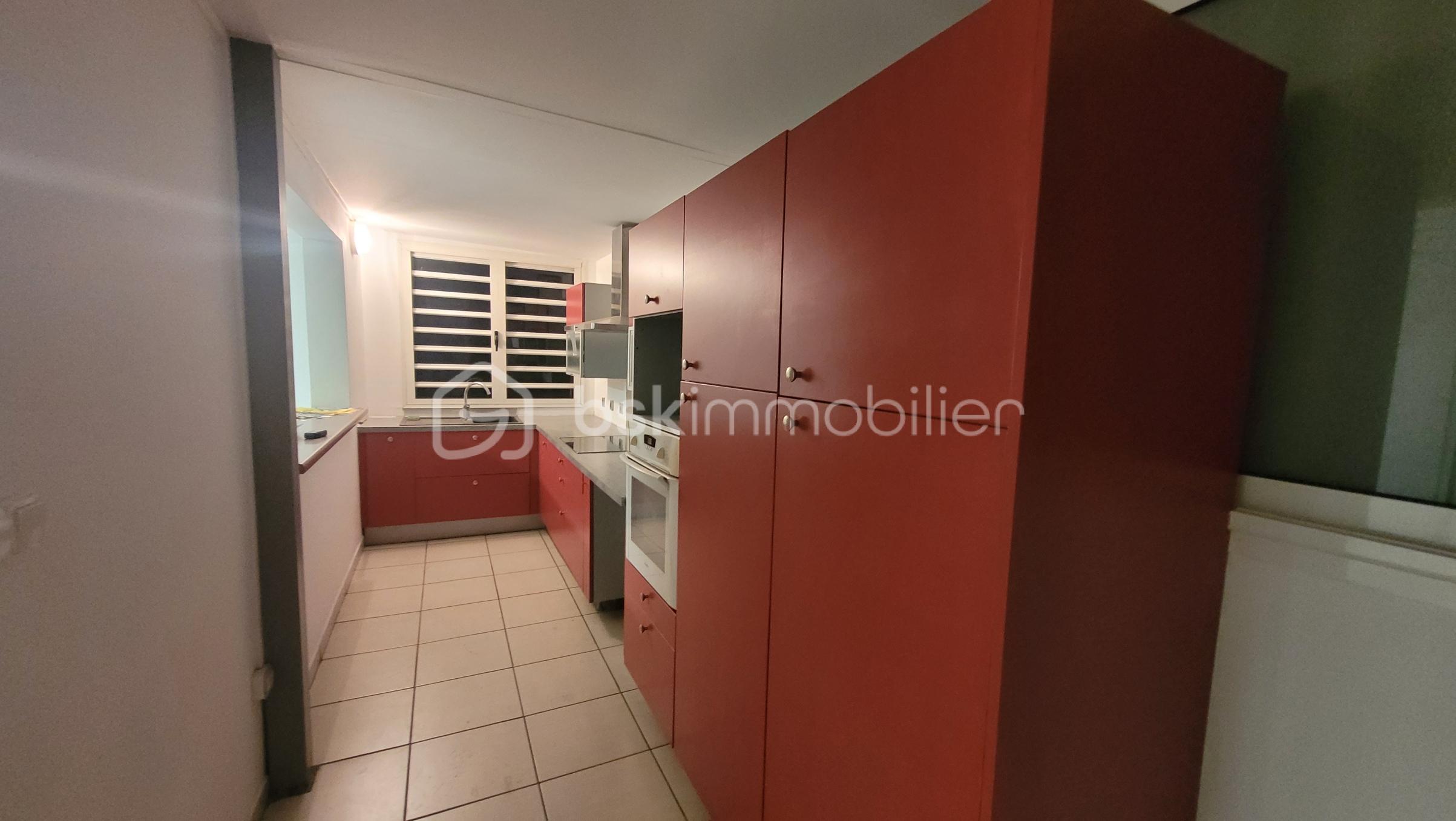 Bureau de 140 m² - 215095-03.jpg