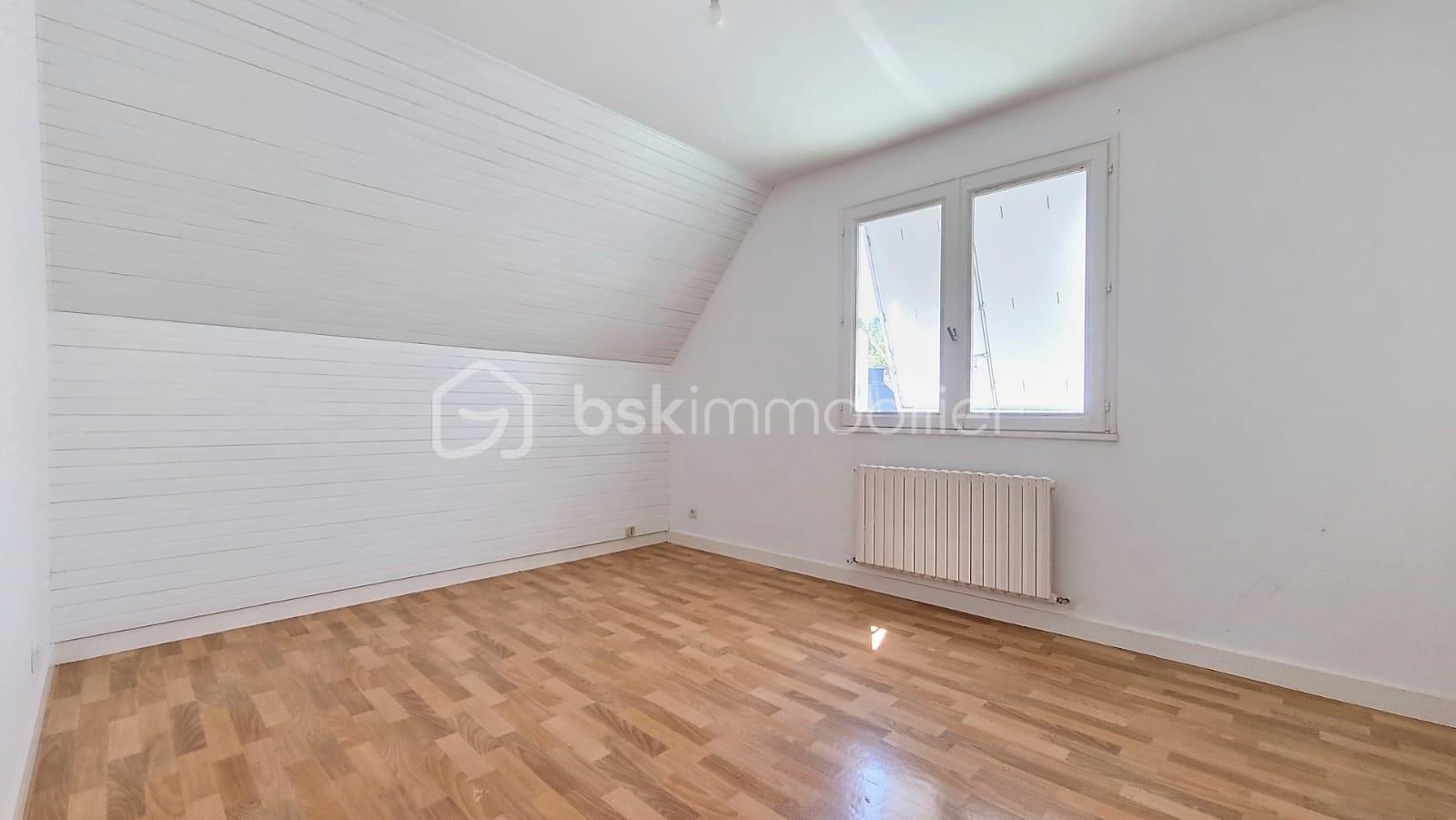 Maison de 120 m² - e2e89ab1-342f-49ea-ab10-be2073b89bd1.JPG