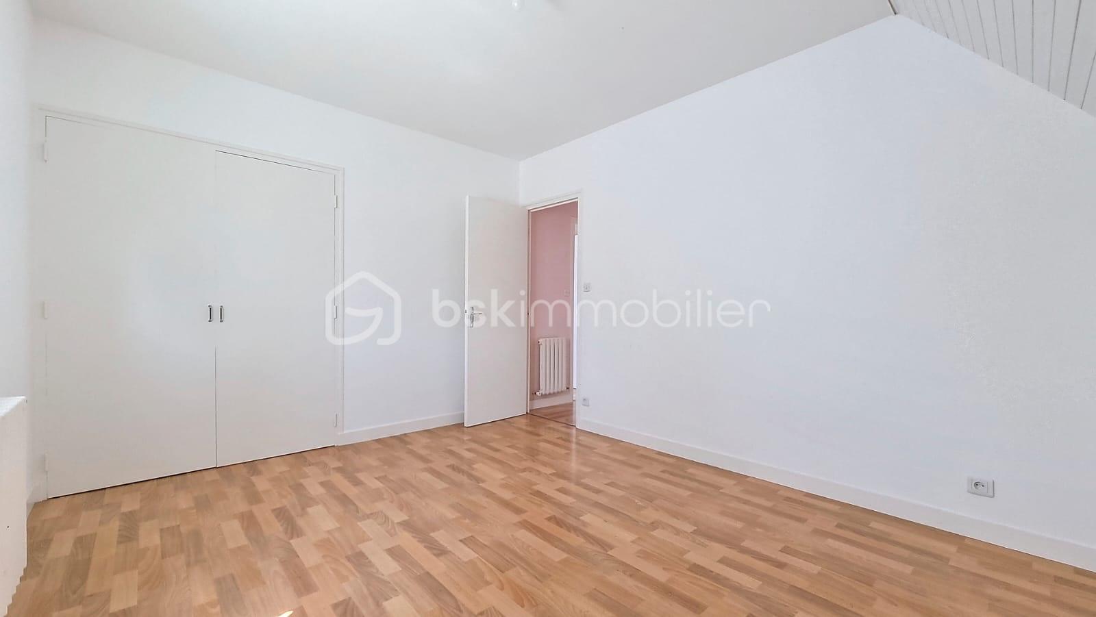 Maison de 120 m² - 955a2934-5827-4092-a3d1-27502a9d3d7b.JPG
