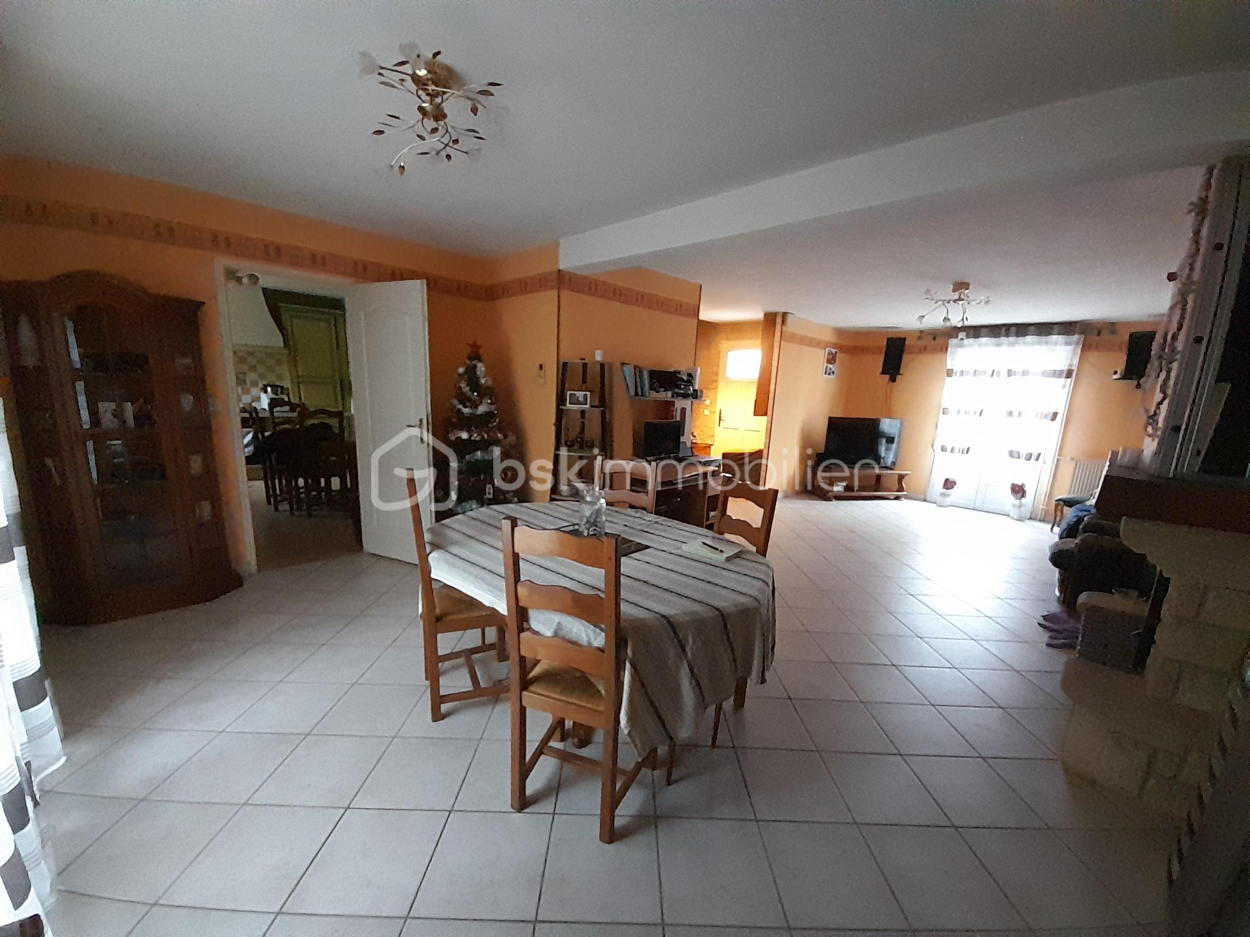 Maison traditionnelle de 151 m² - 20251211_110041.jpg