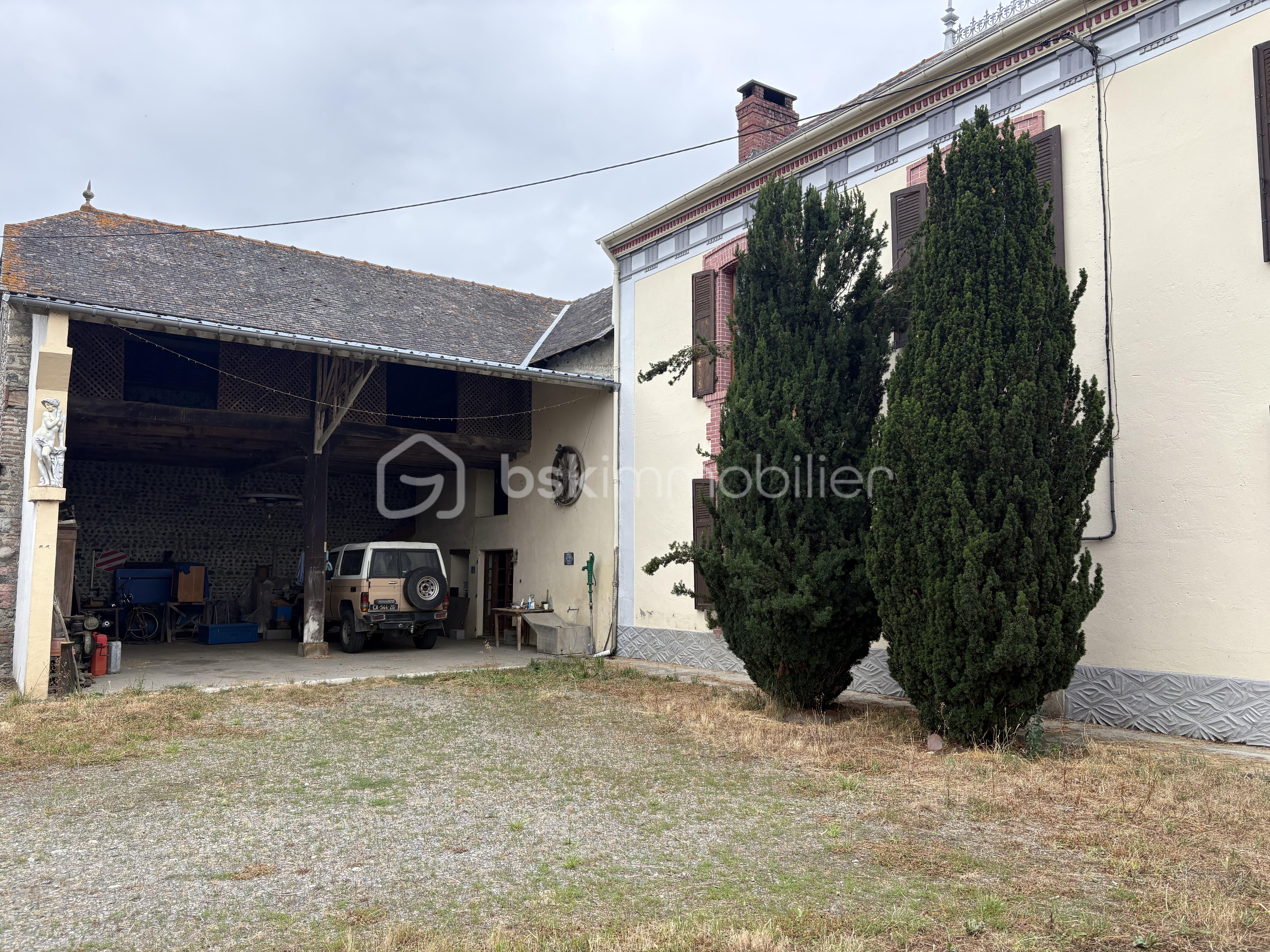 Corps de ferme de 180 m² - tempImage0L2sGa.png