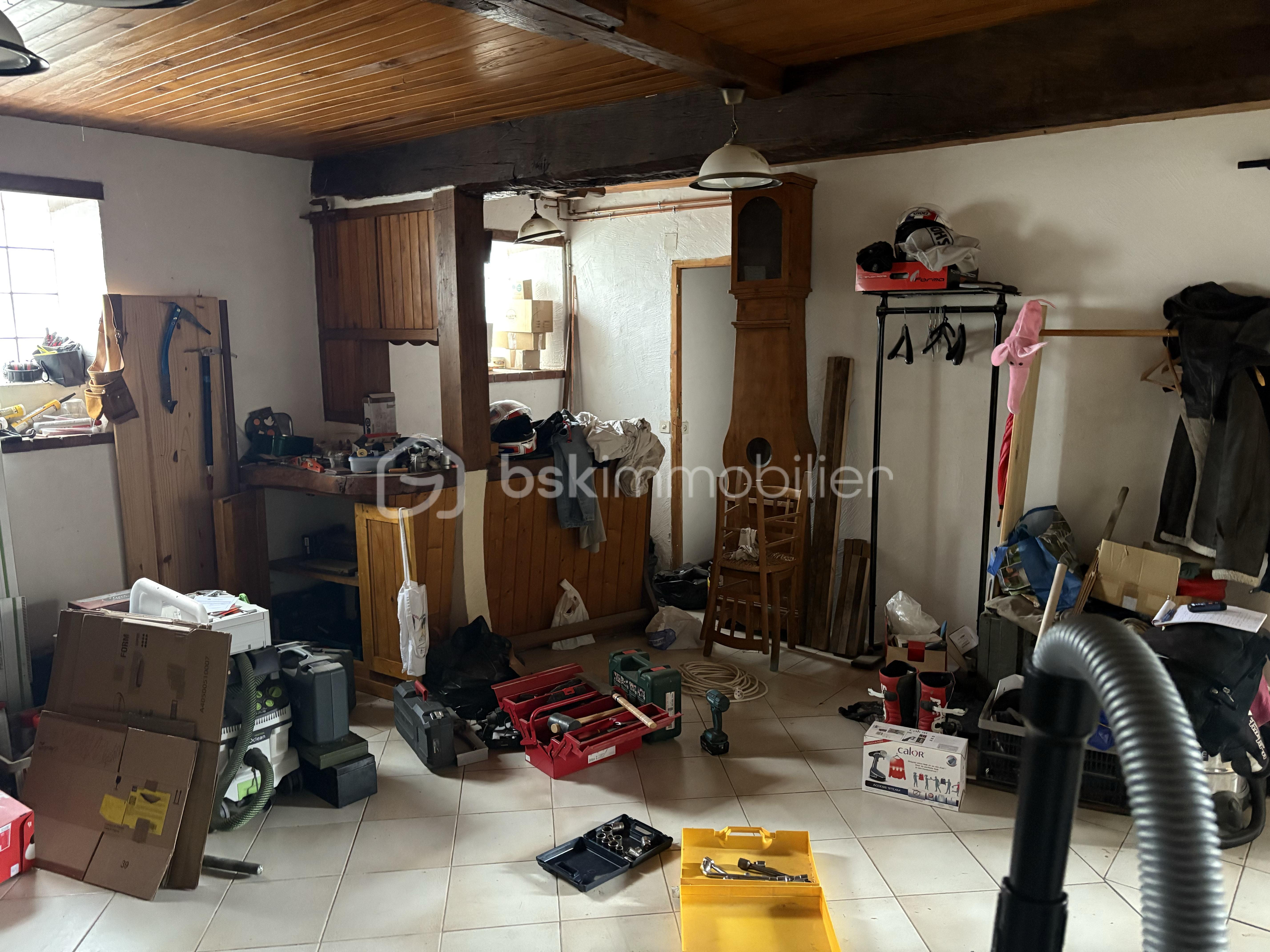 Corps de ferme de 180 m² - tempImageUeLjVk.png