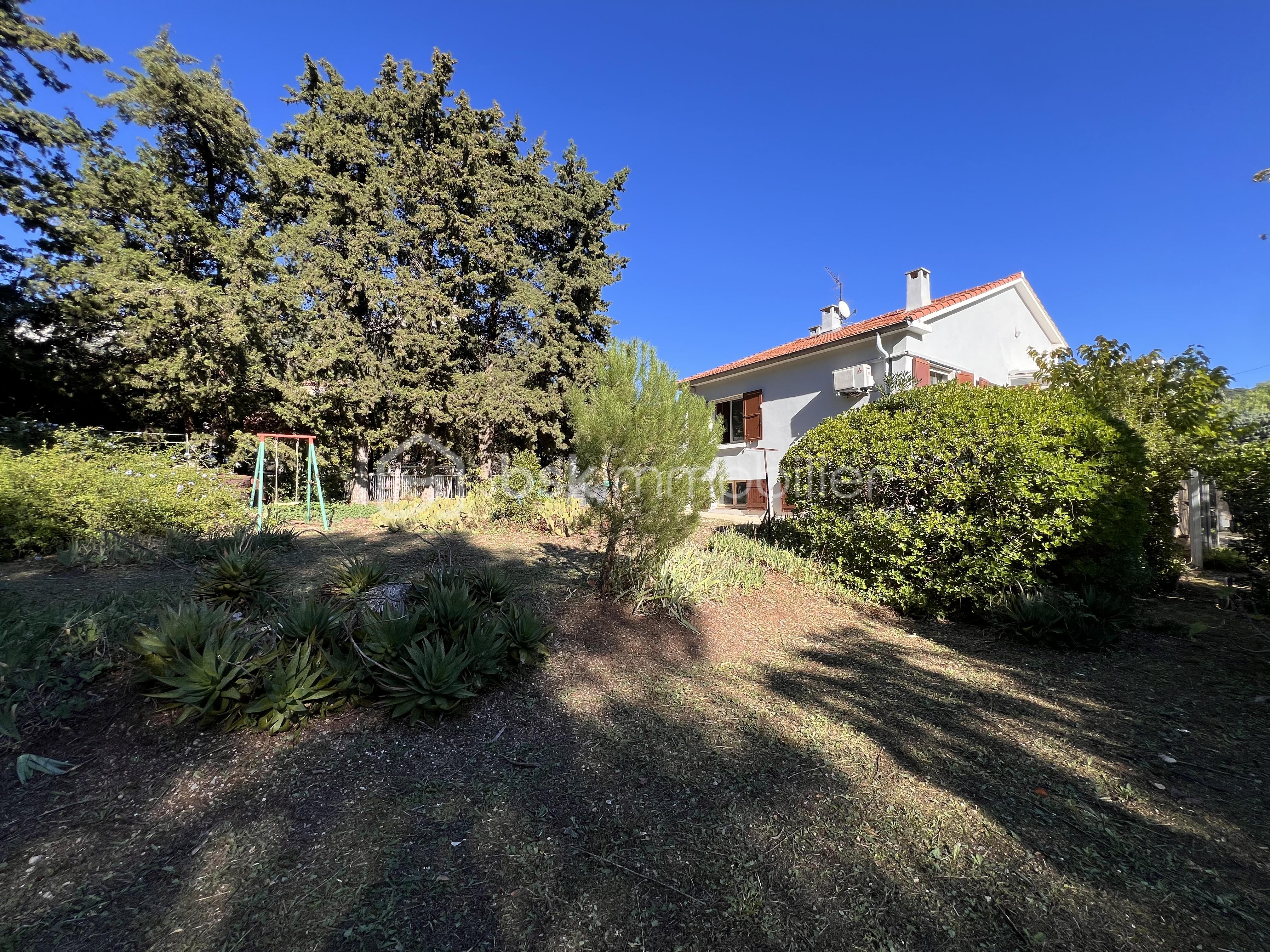 Maison de 100 m² - photo_3.jpeg