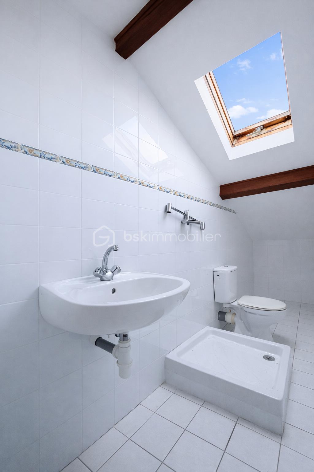 Maison traditionnelle de 131 m² - F67DEE80-2941-45A6-B59D-82952755BDBE.PNG