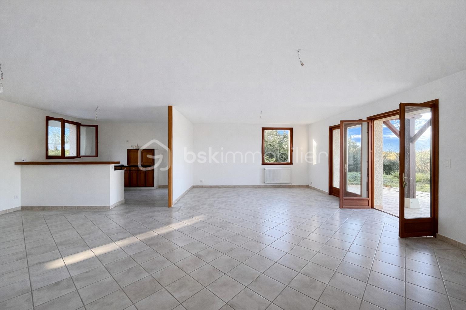 Maison traditionnelle de 131 m² - A2287934-1953-443F-B49E-86BC95AA16B7.PNG