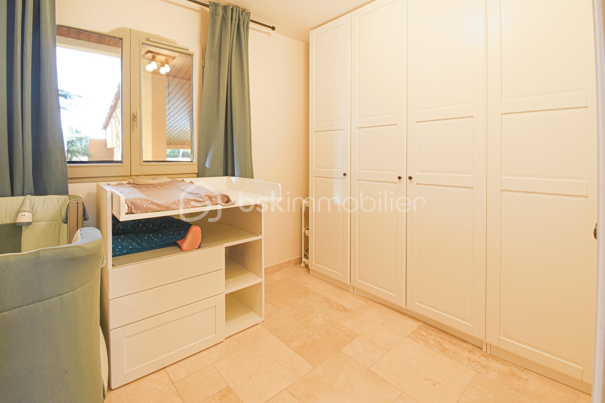 CHAMBRE BEBE1.jpg