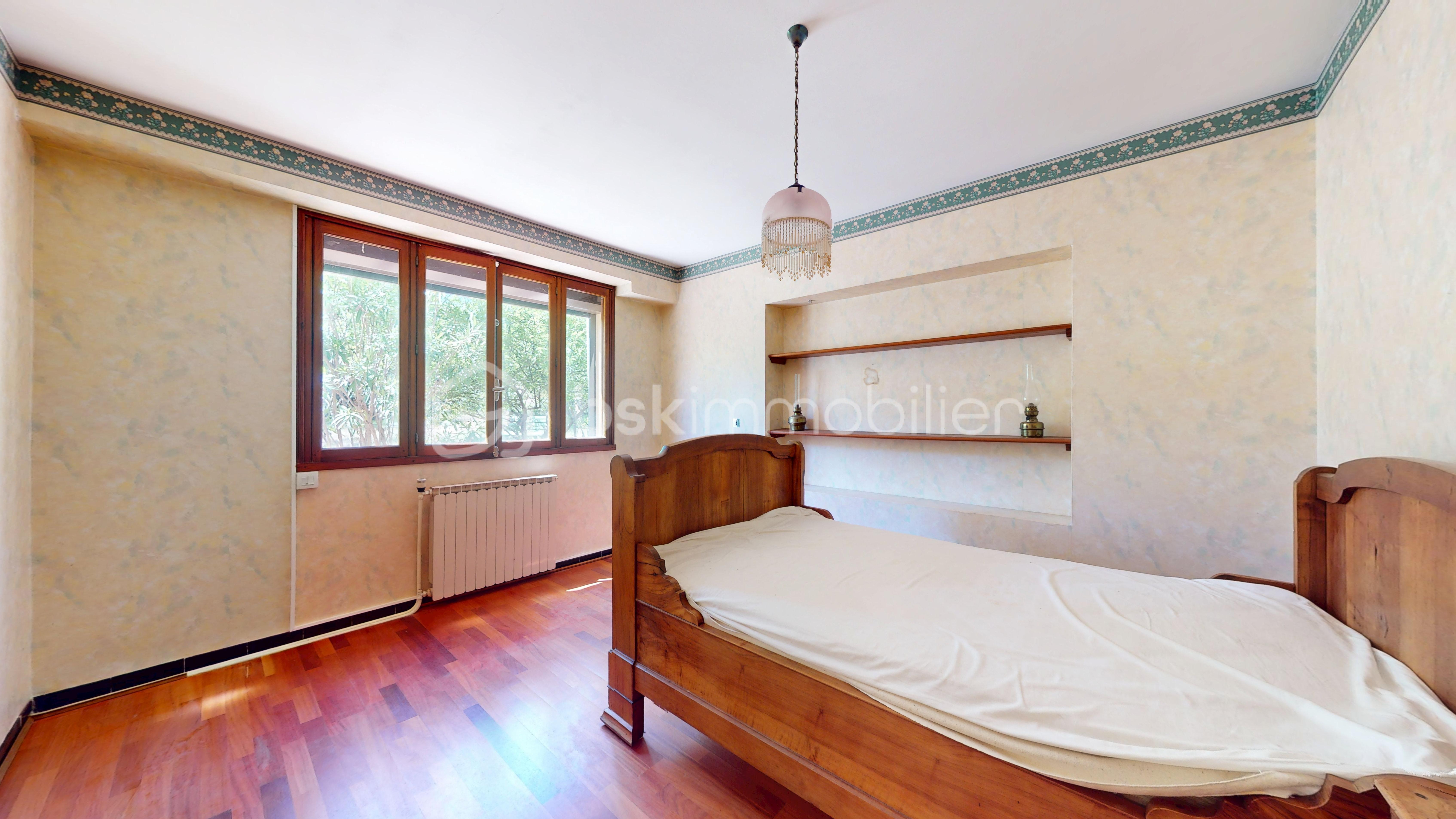Maison-divisee-en-deux-logements-ou-logement-activite-pro-05082026_163127.jpg